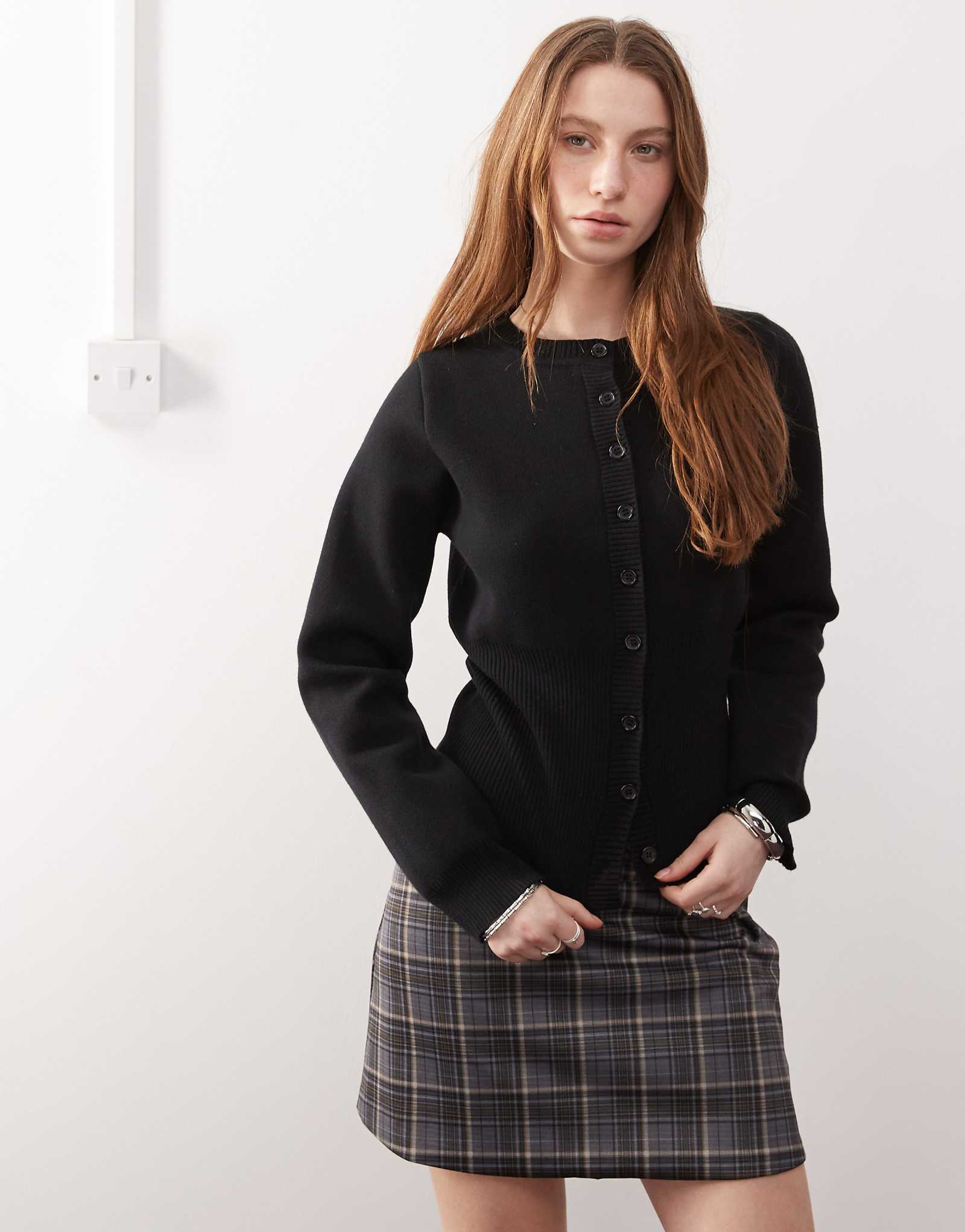 Черный кардиган Motel Subra с длинным рукавом 15590₽