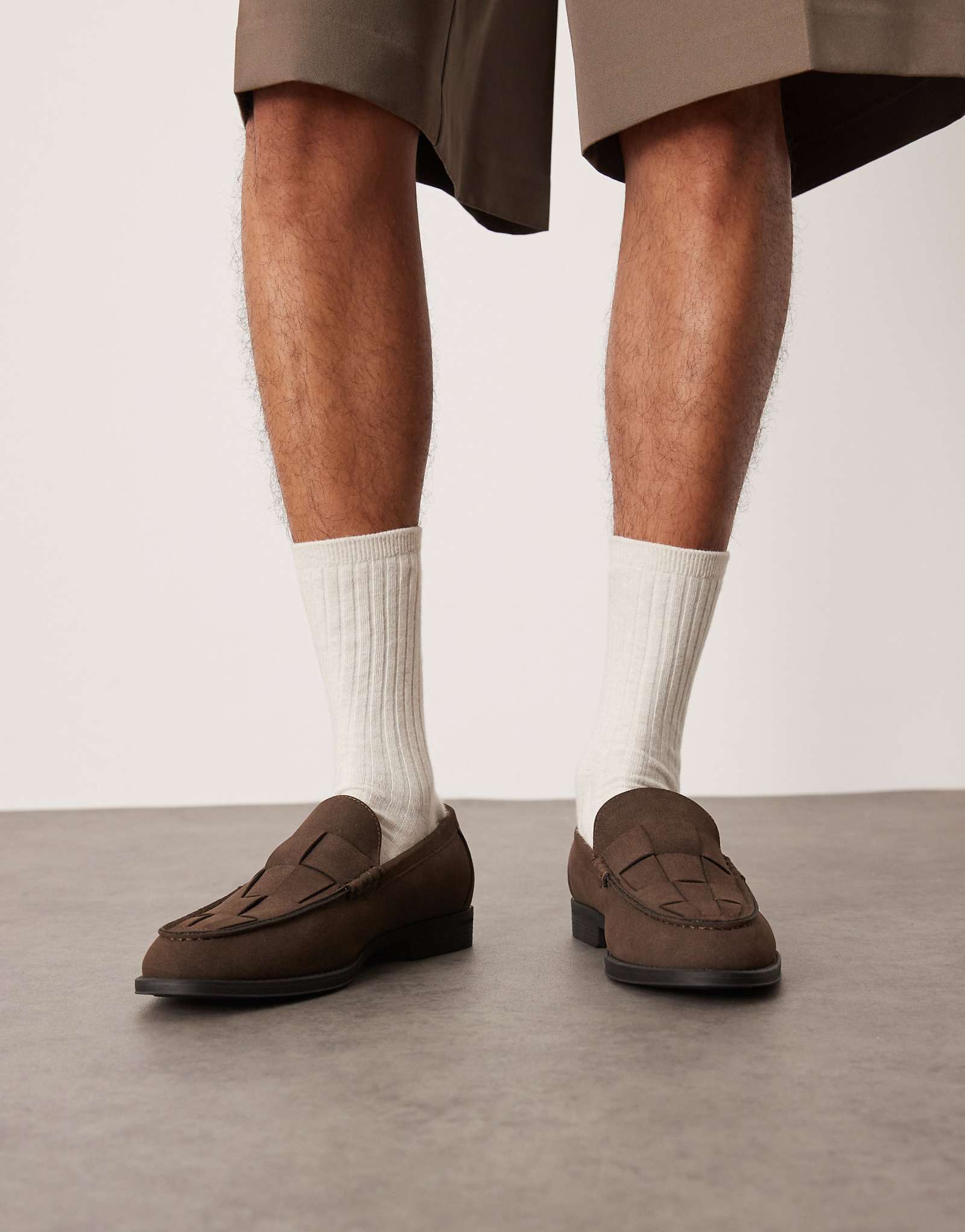 Дизайнерские мокасины ASOS коричневого цвета с узором из ткани 6490₽