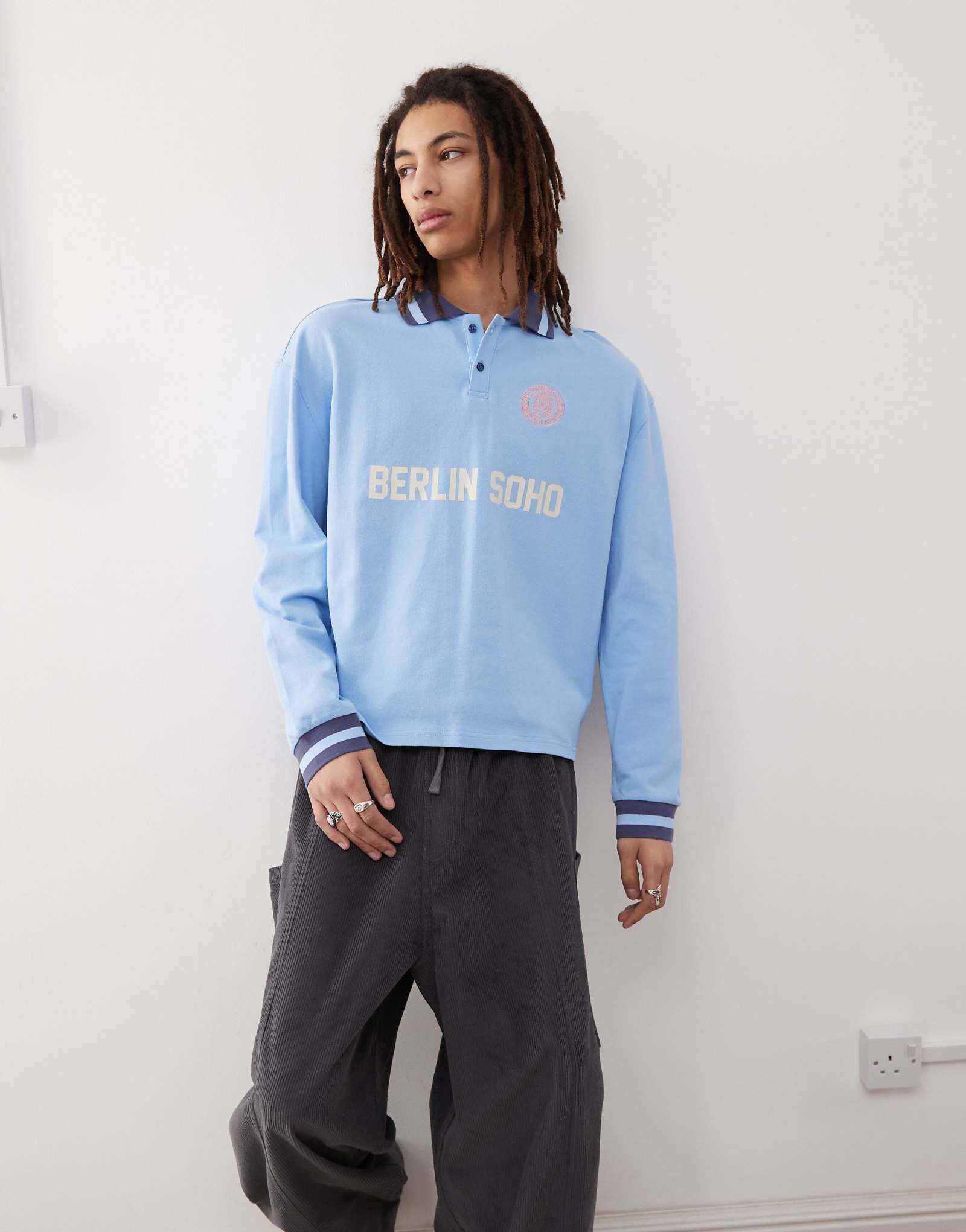 Запрещенная рубашка поло с длинным рукавом синего цвета 8090₽