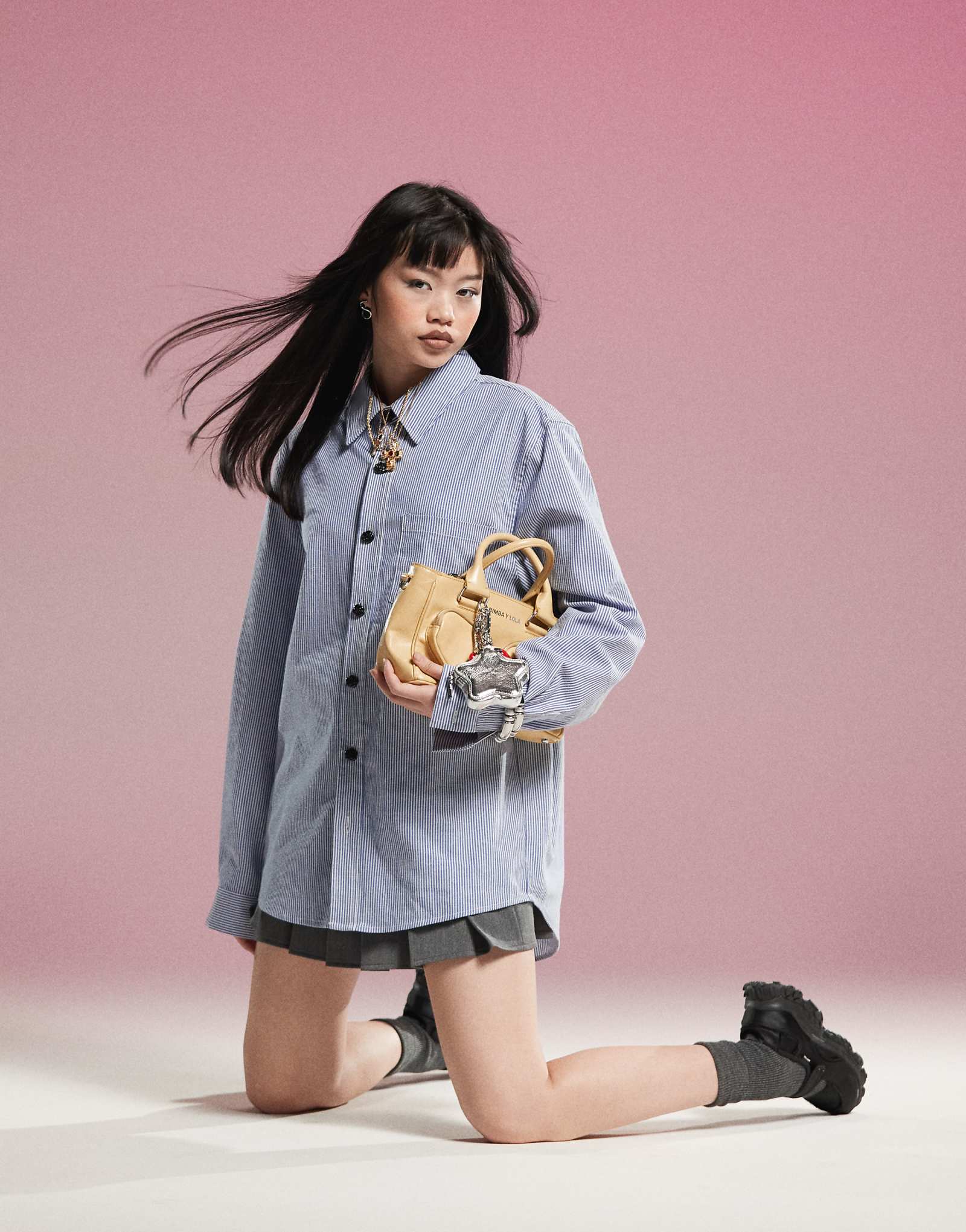 Синяя рубашка в полоску на пуговицах от сестры Джейн Роуз 25390₽