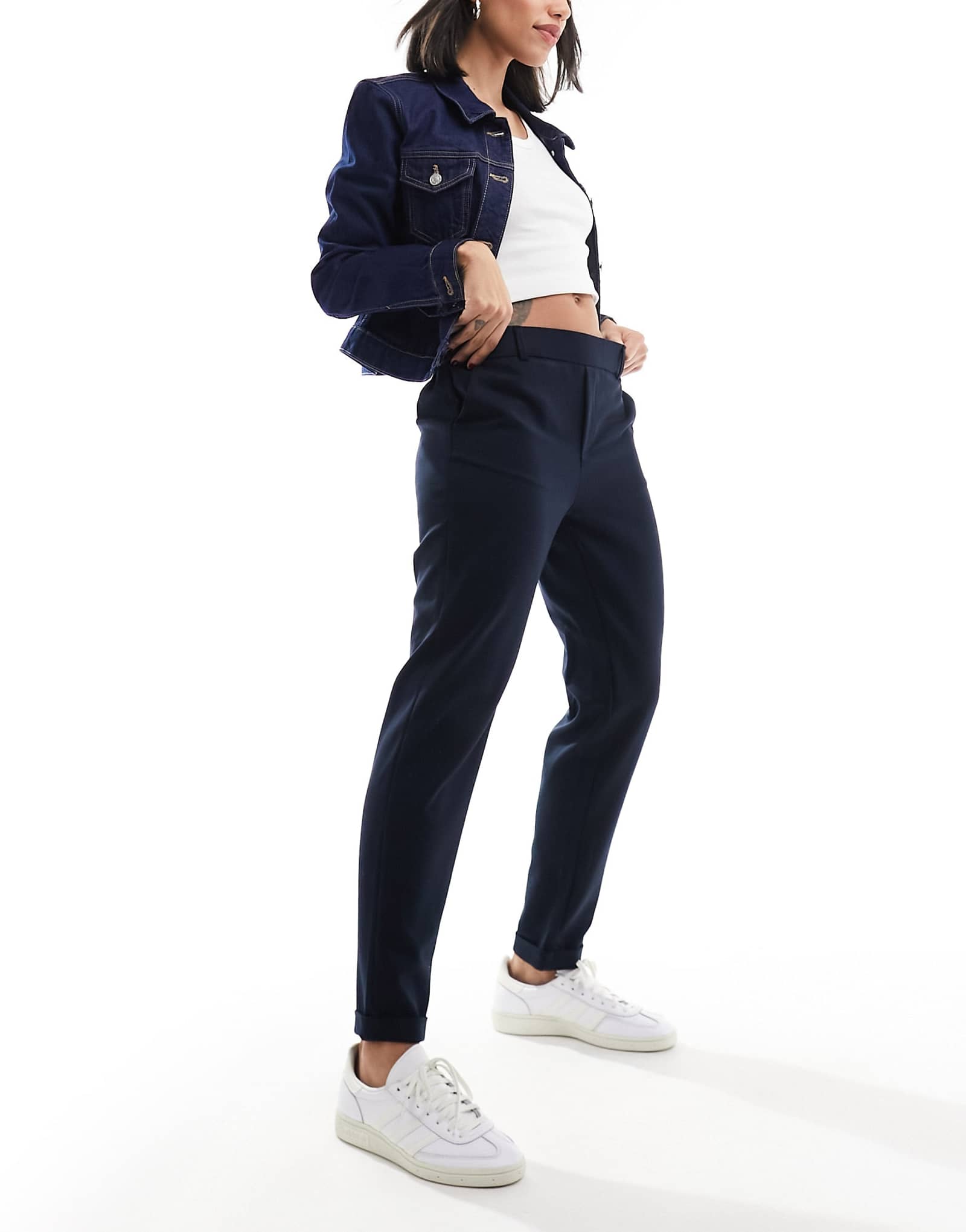 Прямые брюки Vero Moda темно-синего цвета