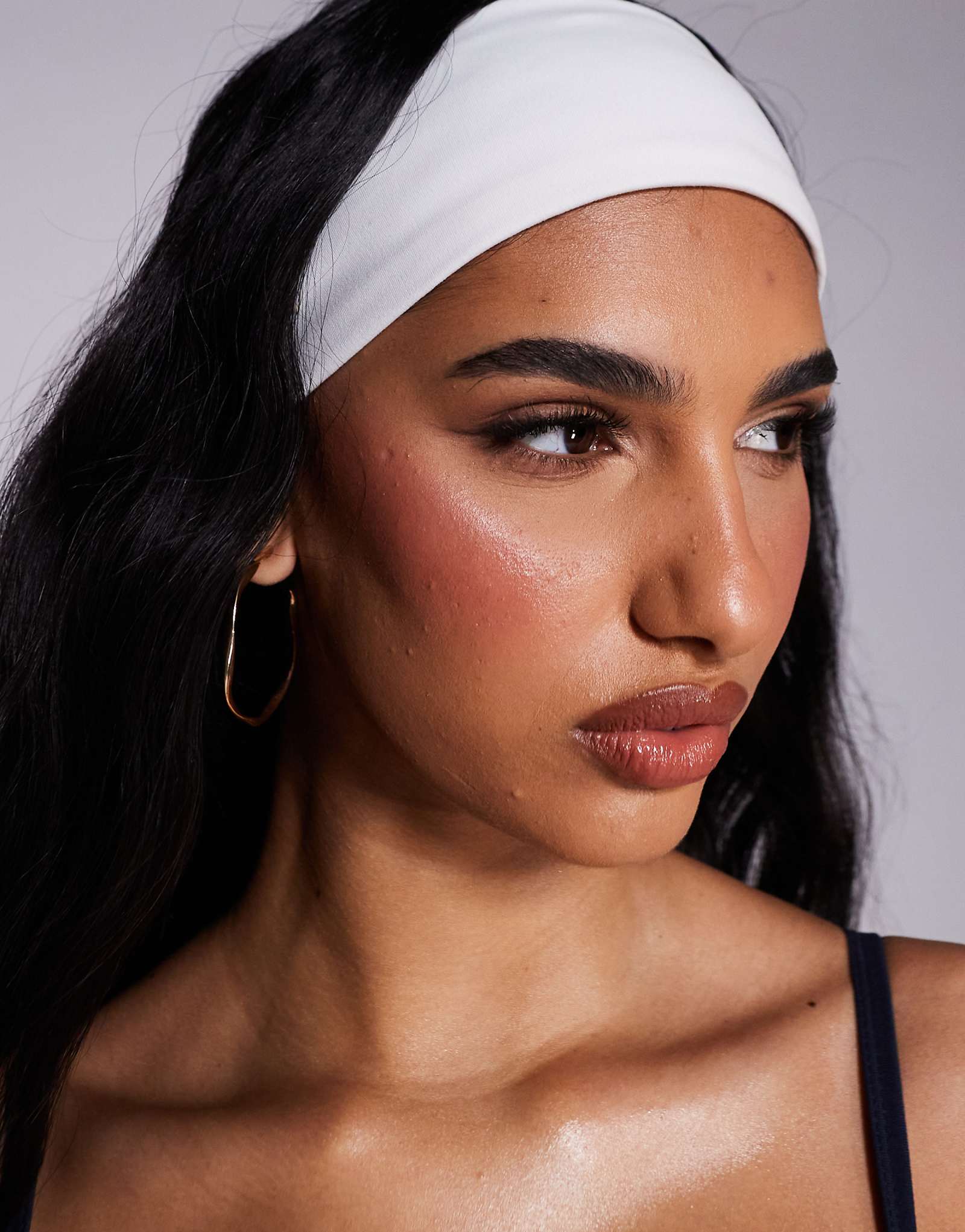 4505 повязка на голову для йоги soft touch белого цвета