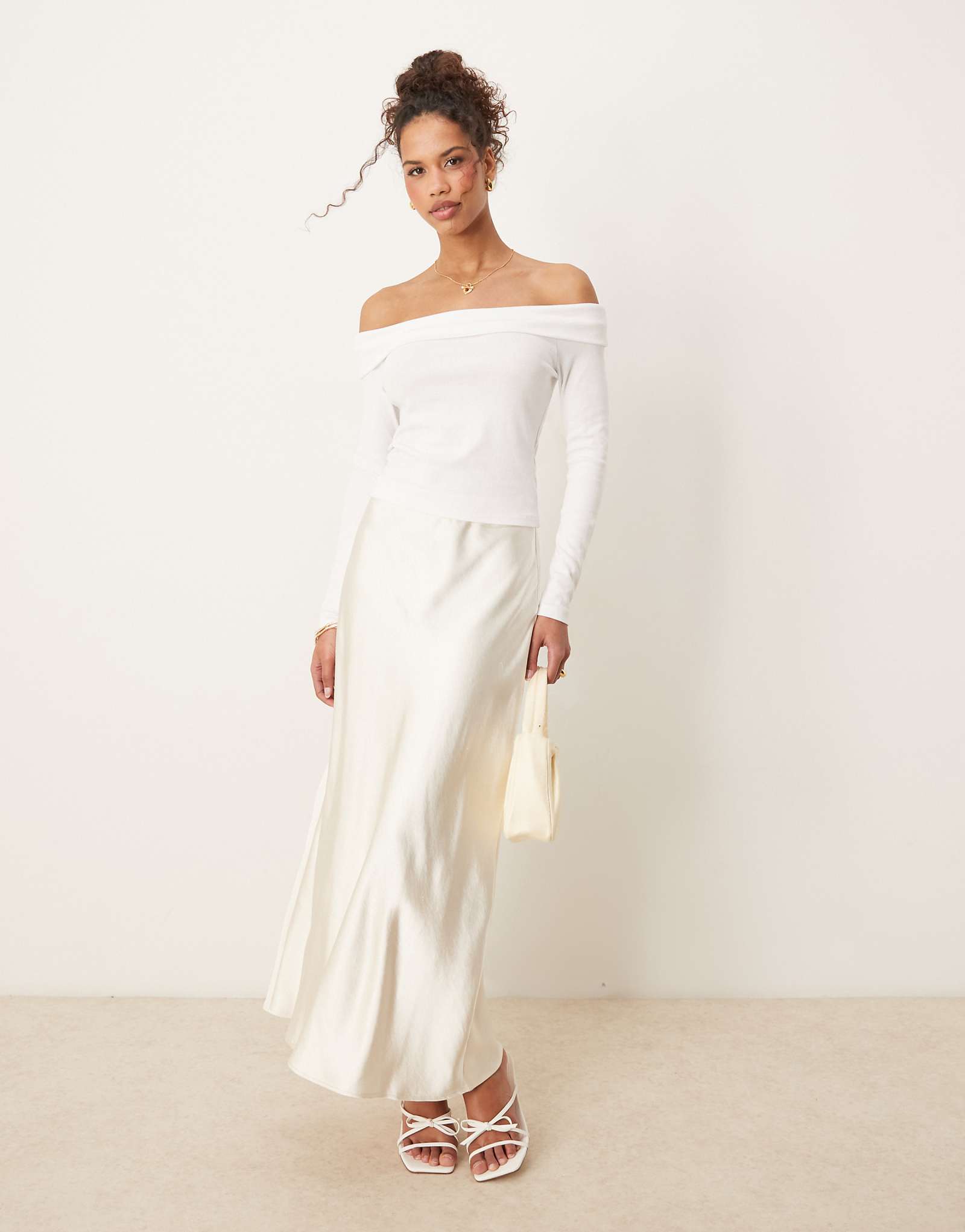 РОСКОШНАЯ атласная юбка макси из пемзы