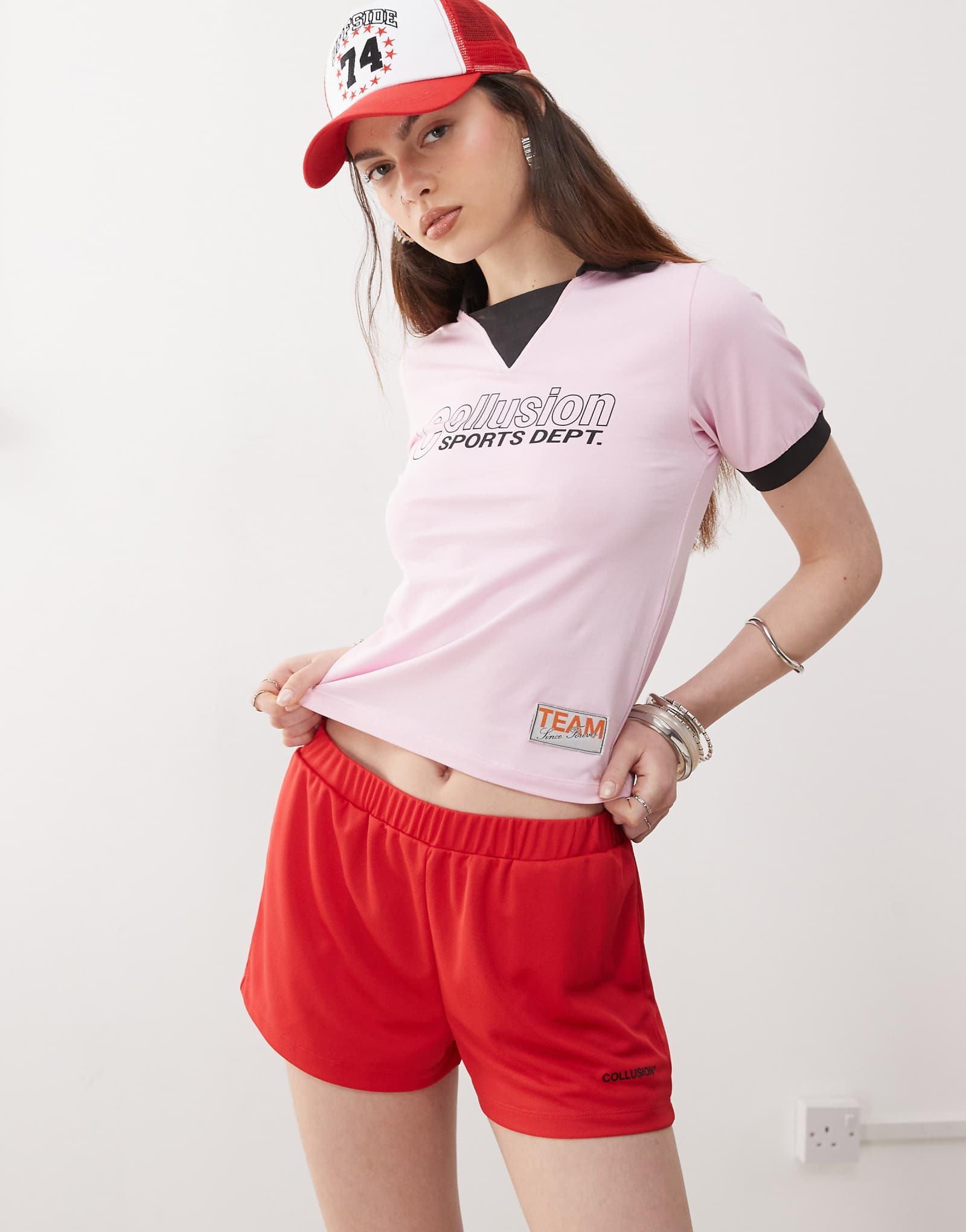 Красные шорты COLLUSION airtex с логотипом