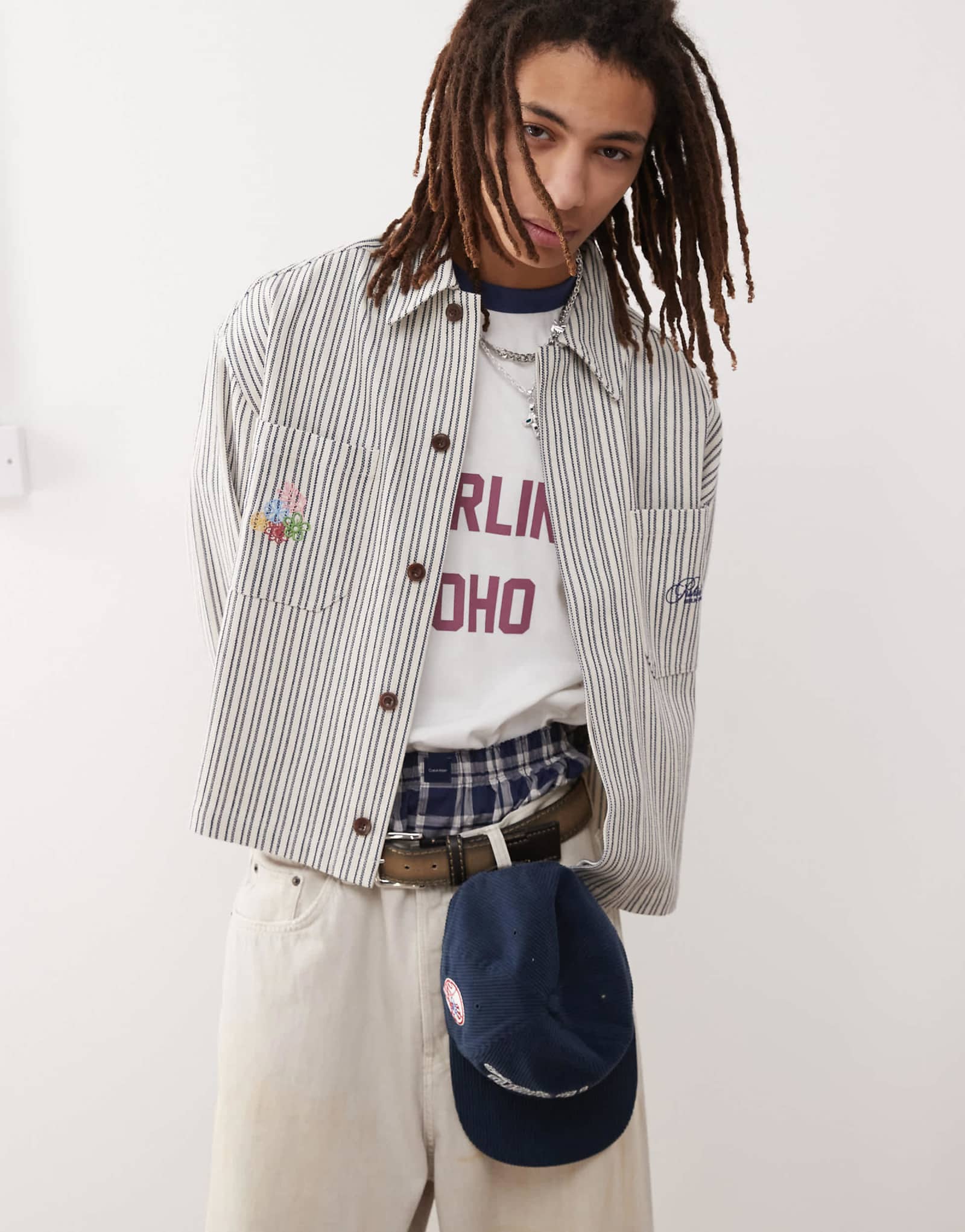 Запрещена полосатая куртка harrington белого и синего цветов 25390₽