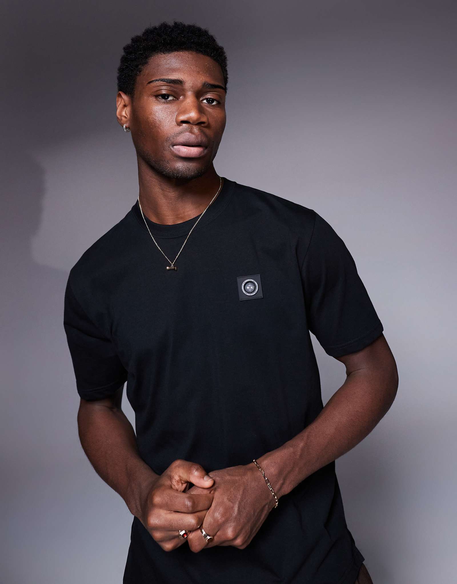 Футболка Marshall Artist siren черного цвета