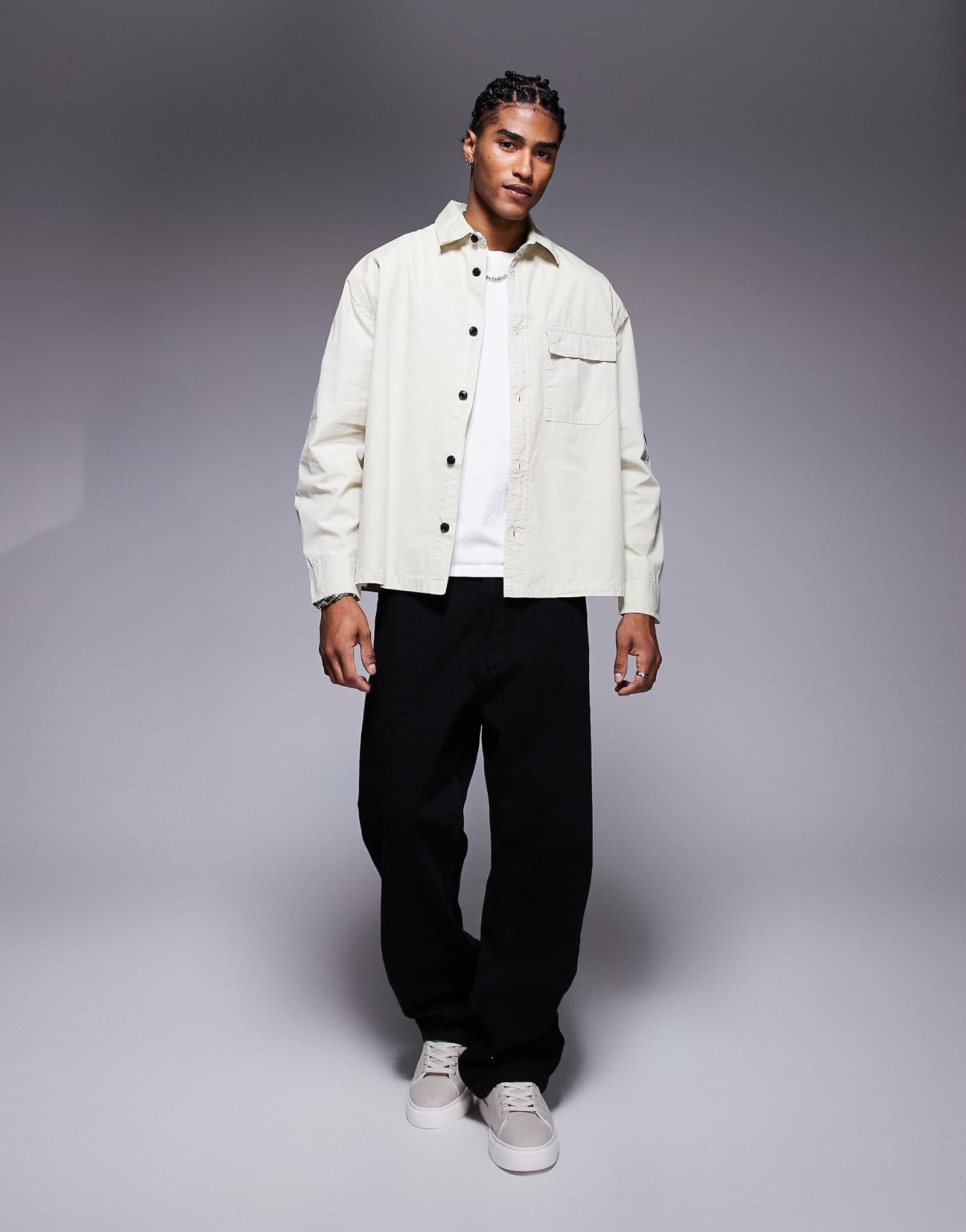 Технологичная верхняя рубашка River Island светло-зеленого цвета 3990₽