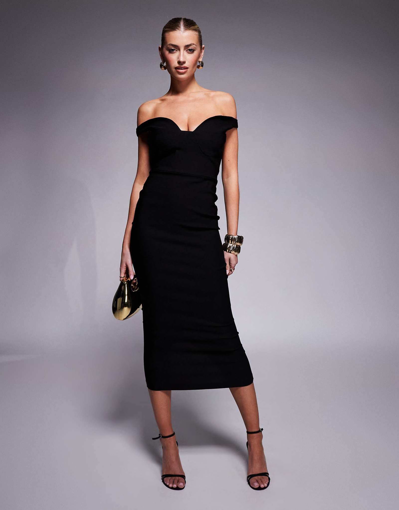 Вечернее бенгальское платье мидакси с глубоким вырезом Vesper bengaline черного цвета 12490₽