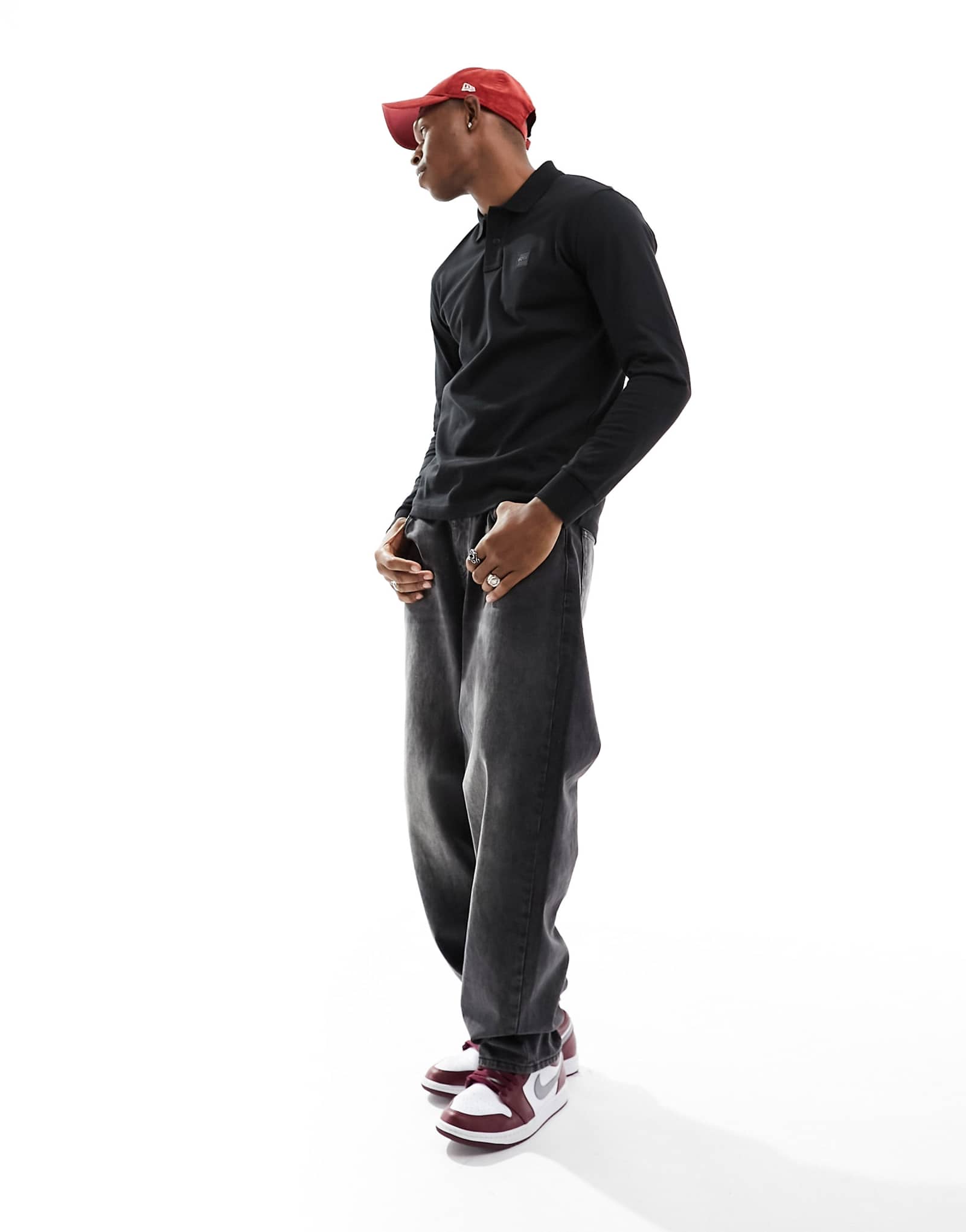 Поло BOSS Orange Passerby с длинным рукавом черного цвета 23690₽