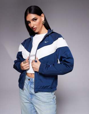 Спортивная куртка Nike windrunner темно-синего и кремового цветов