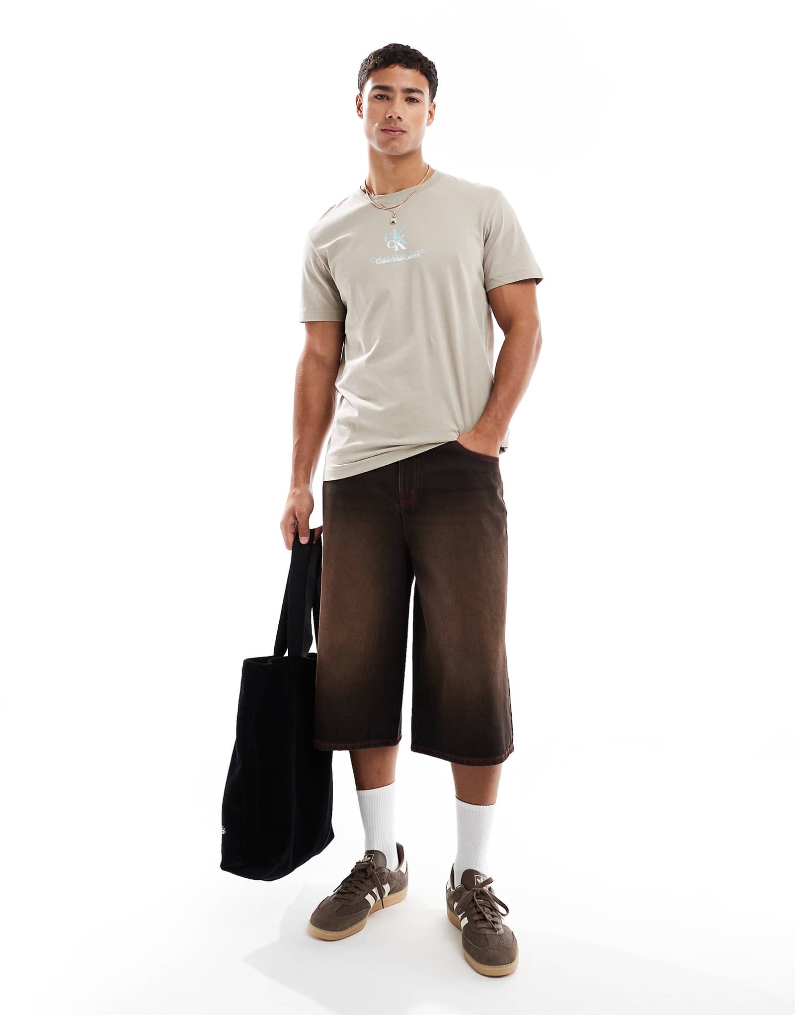 Футболка с теневым логотипом Calvin Klein Jeans бежевого и аквамаринового цветов