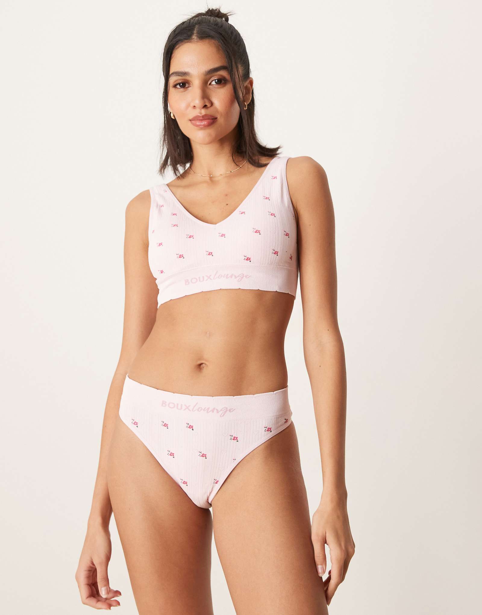 Розовые стринги с вишневым принтом Boux Avenue 3790₽