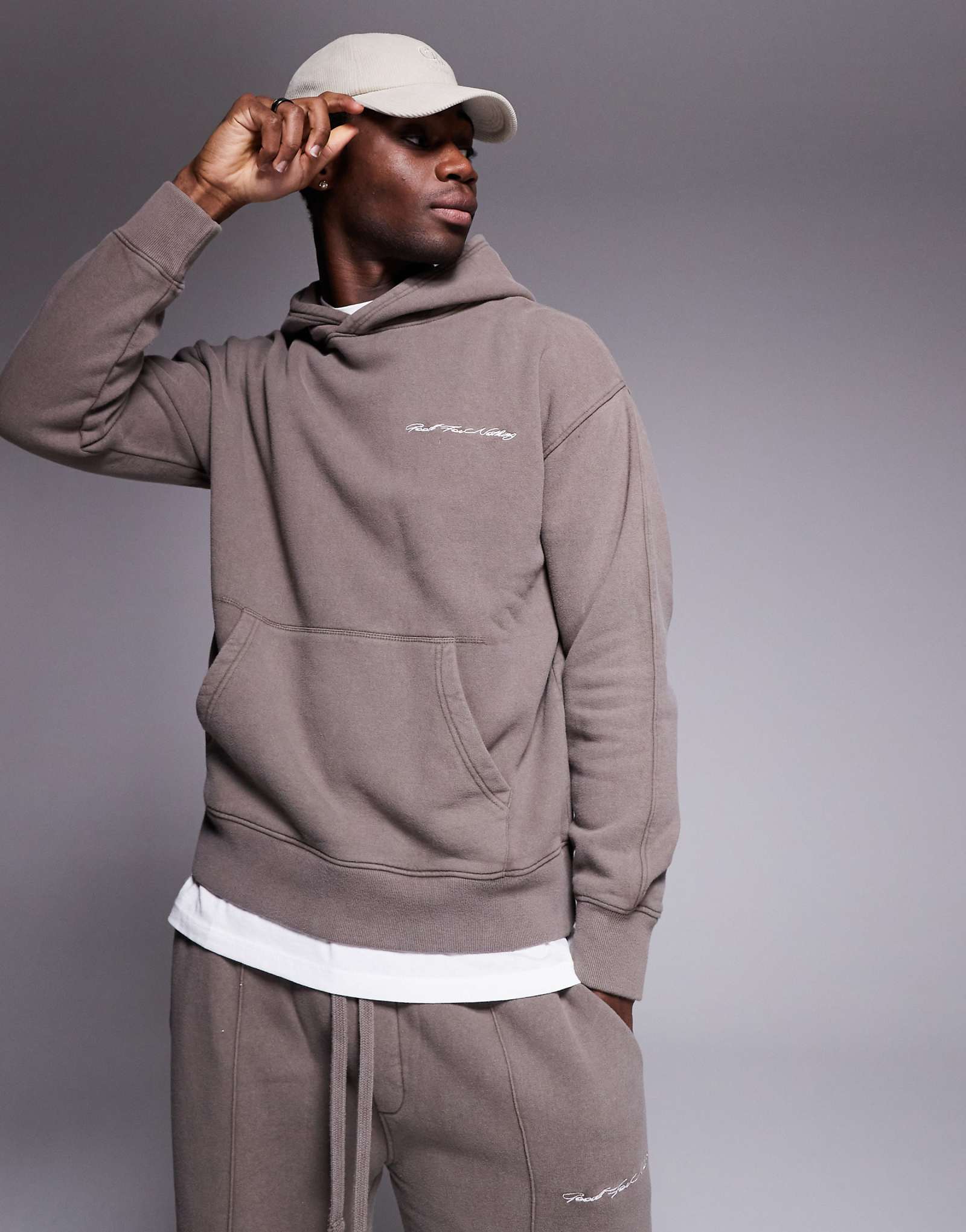 Толстовка Good For Nothing темно-серого цвета с принтом сзади - часть комплекта 9090₽