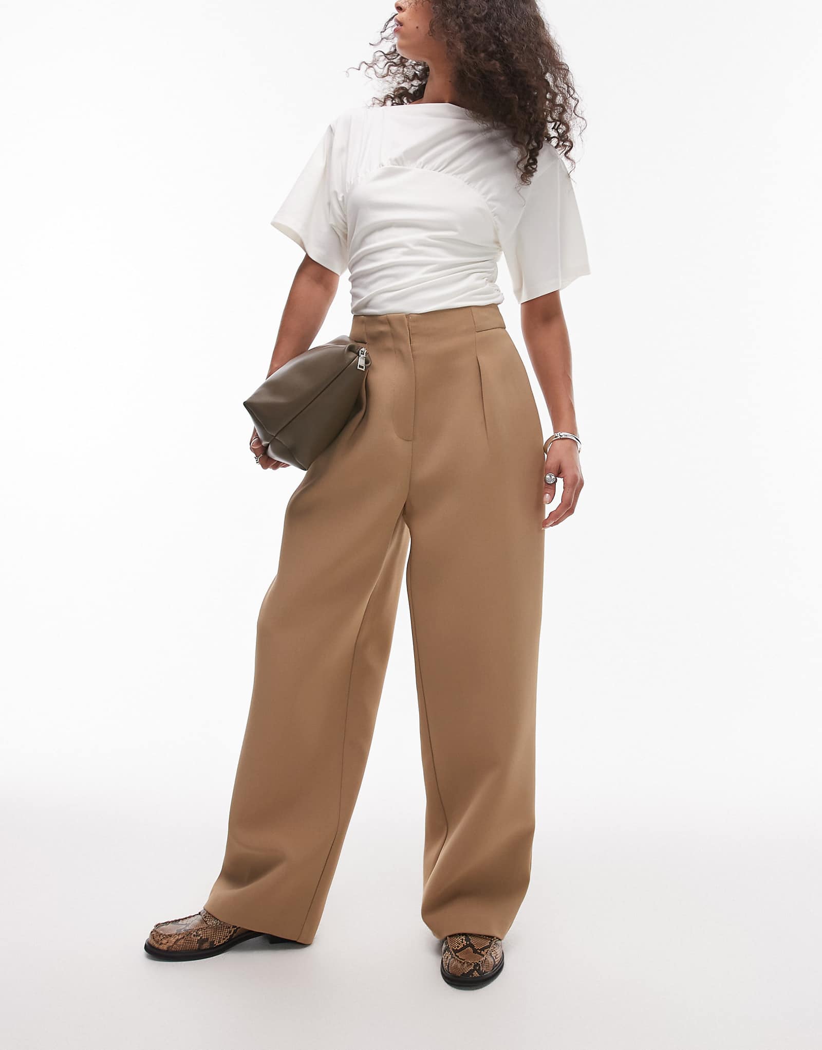 Приталенные брюки темно-серого цвета с открытой талией от Topshop - часть комплекта 17390₽