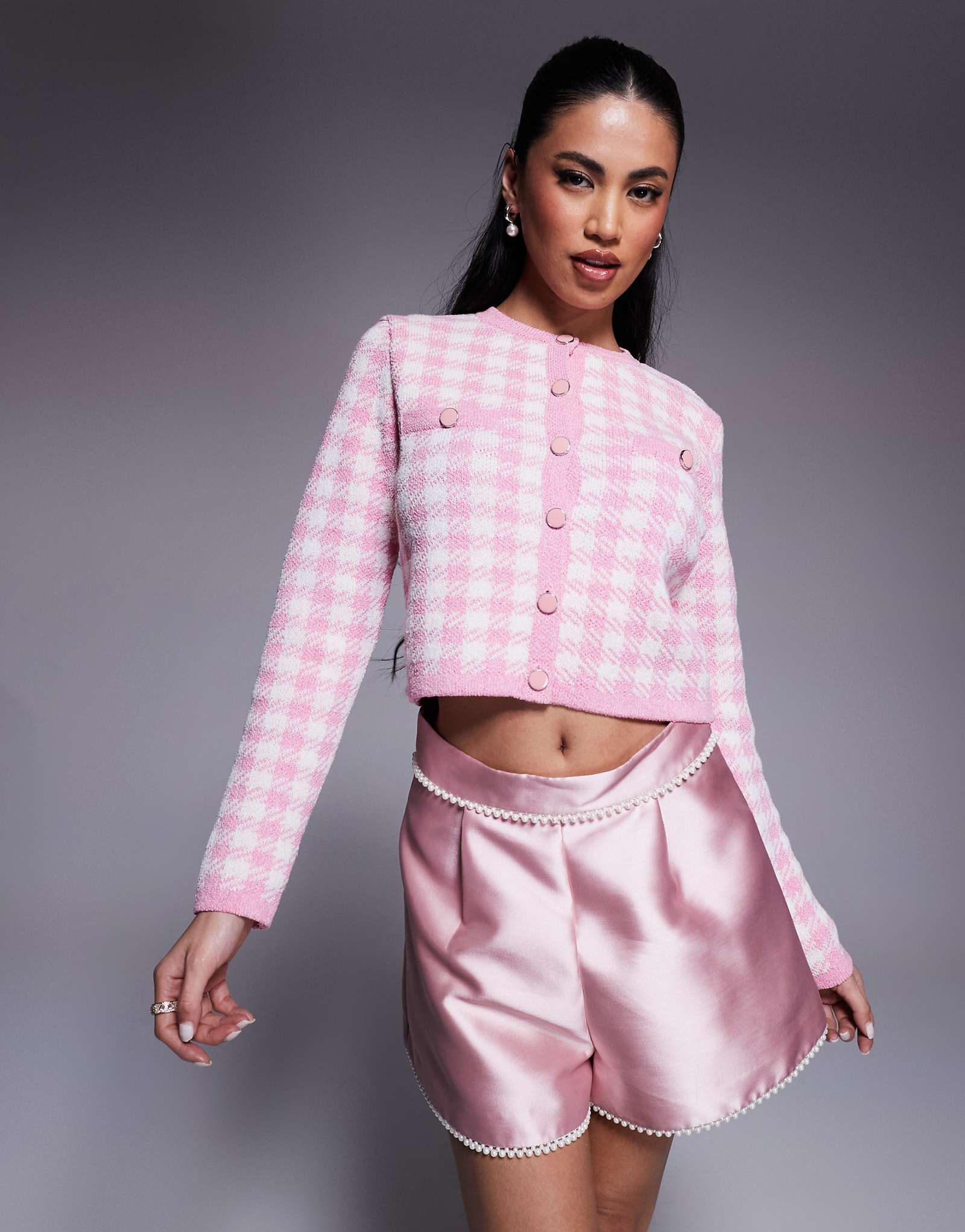 Укороченный кардиган в клетку River Island светло-розового цвета 9590₽