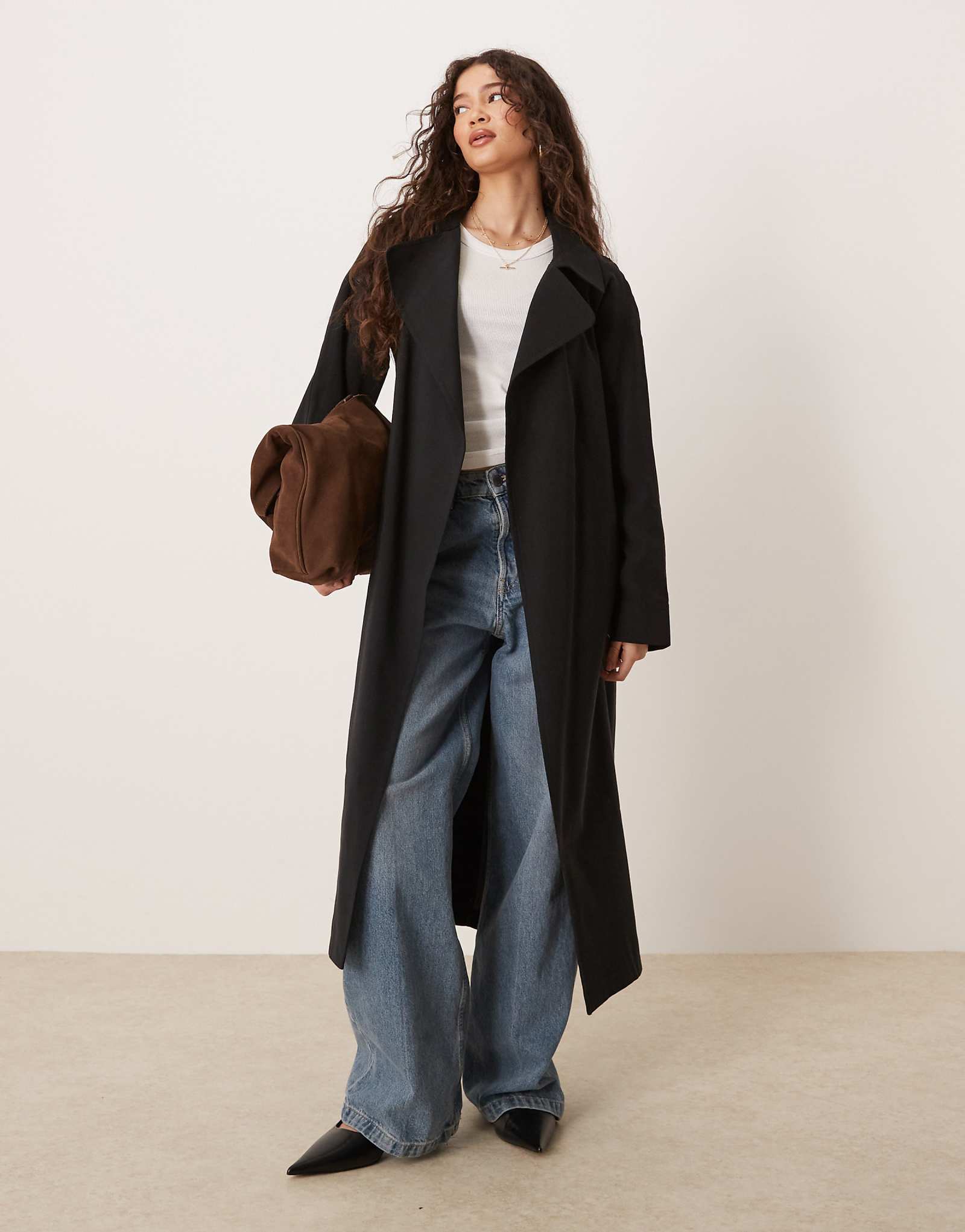 Тренч-пальто ASOS DESIGN с водопадным воротником черного цвета 11390₽