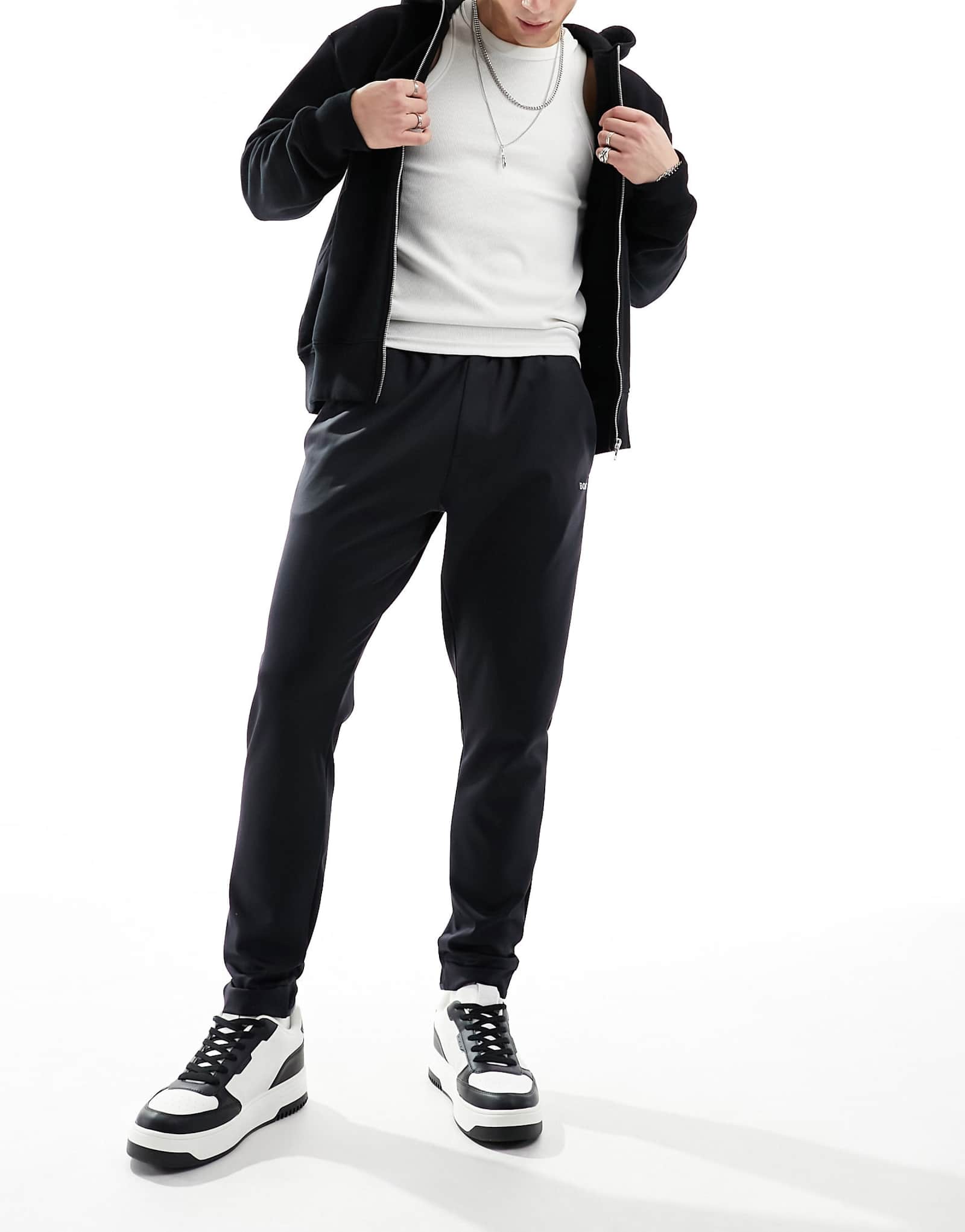 Спортивные брюки BOSS Green hicon active темно-синего цвета 27890₽