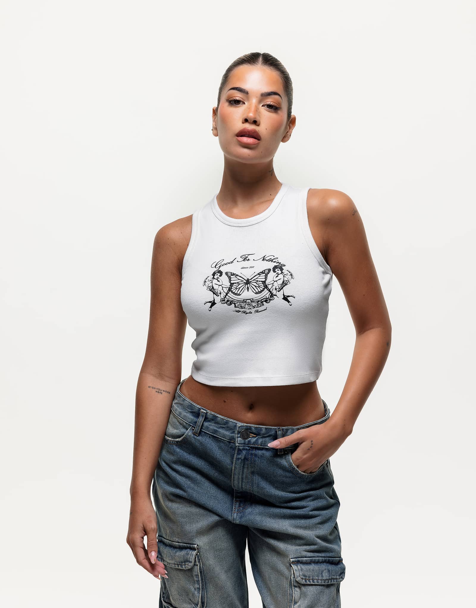 Топ на бретелях Good For Nothing с принтом ангела бежевого цвета 2990₽