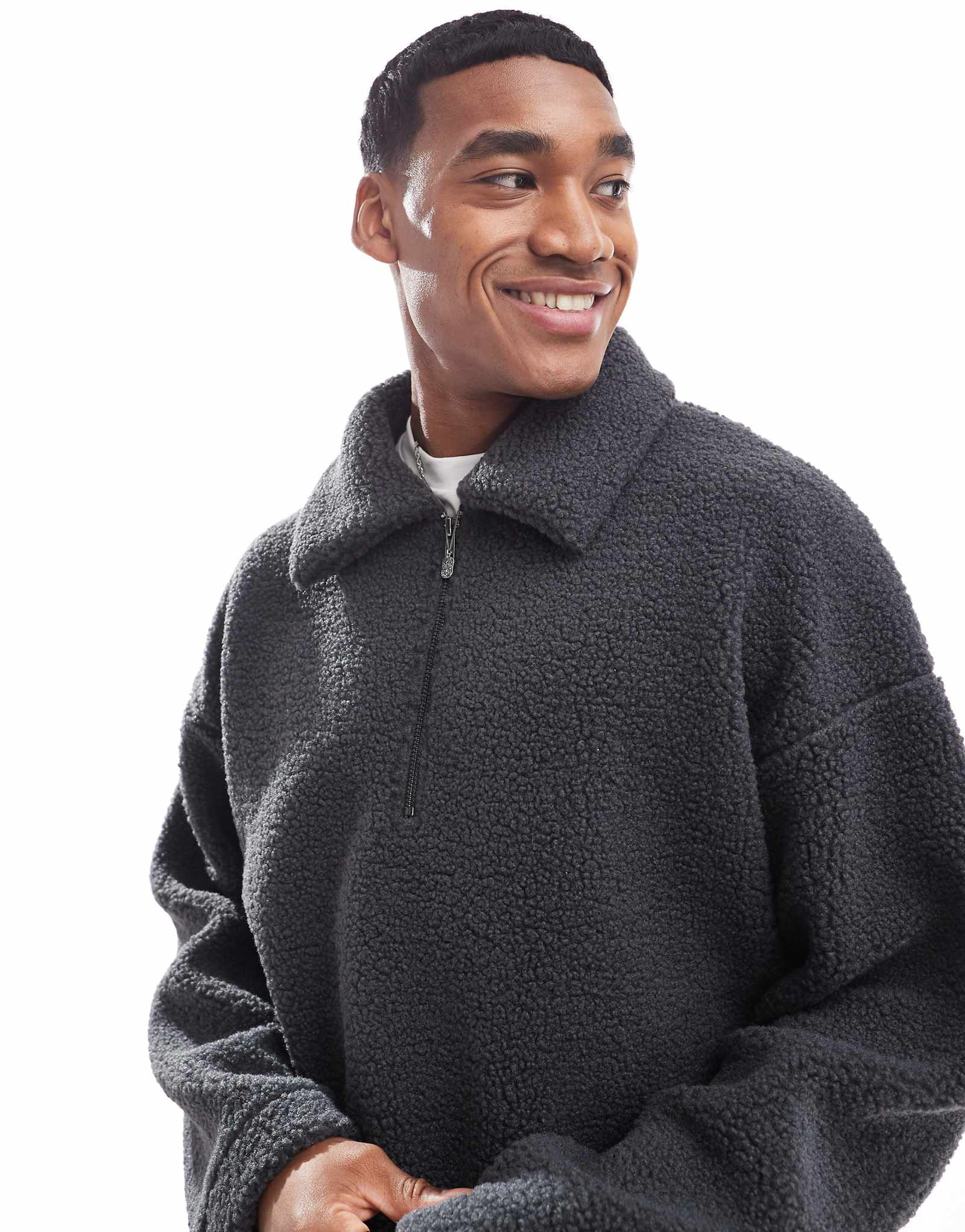 Флисовый воротник ADPT teddy с полупрозрачной молнией серого цвета 9390₽