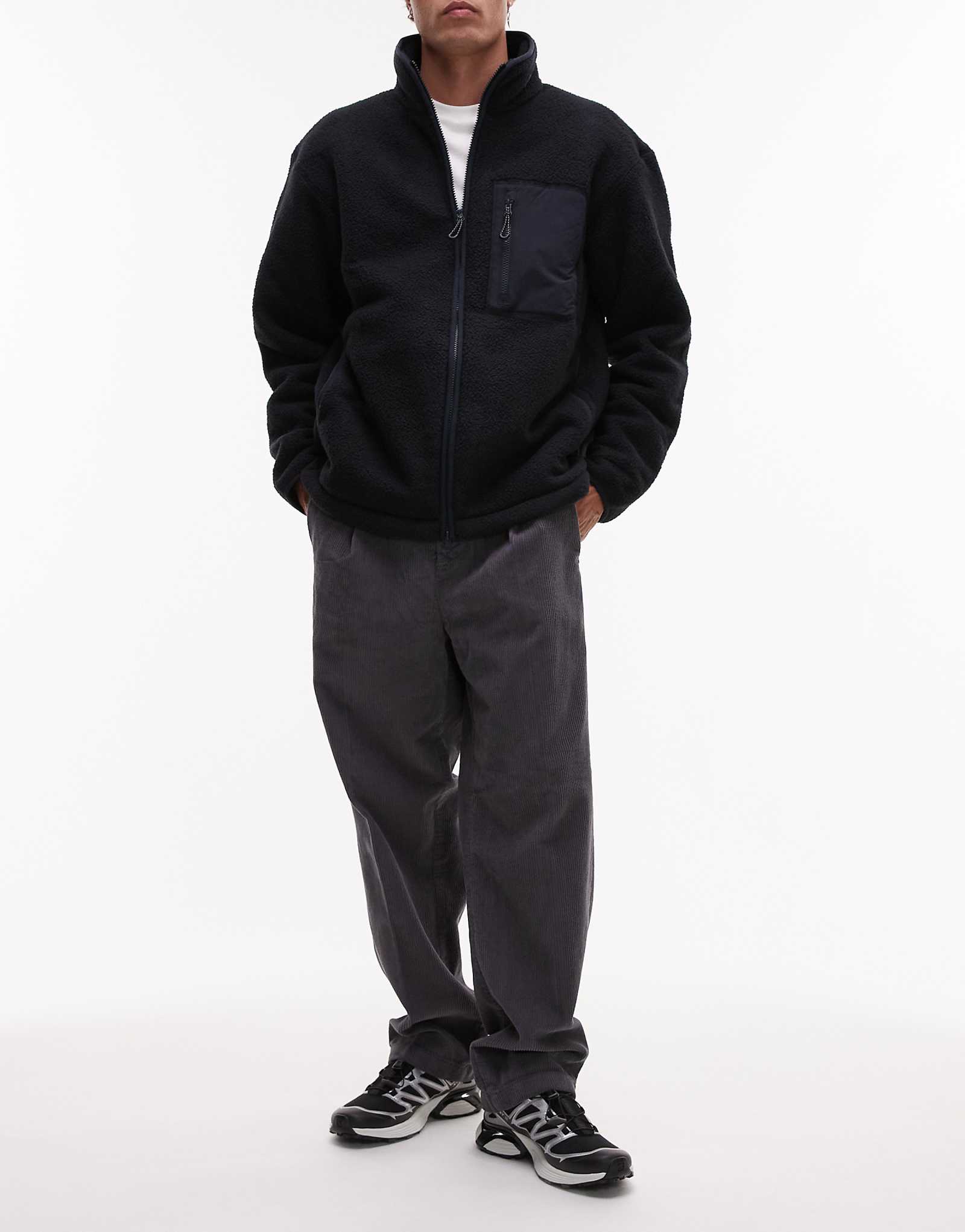 Выбранные Homme Tristan брюки свободного кроя из шнура серого цвета 7390₽