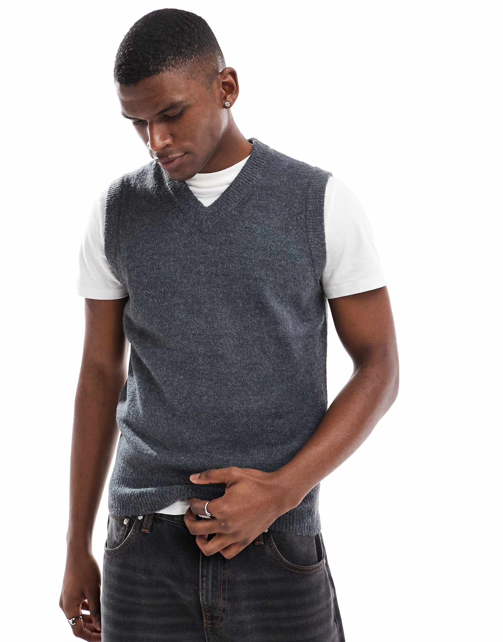 Серовато-голубой жилет от Jenn Curly - икона Скальперов 22090₽