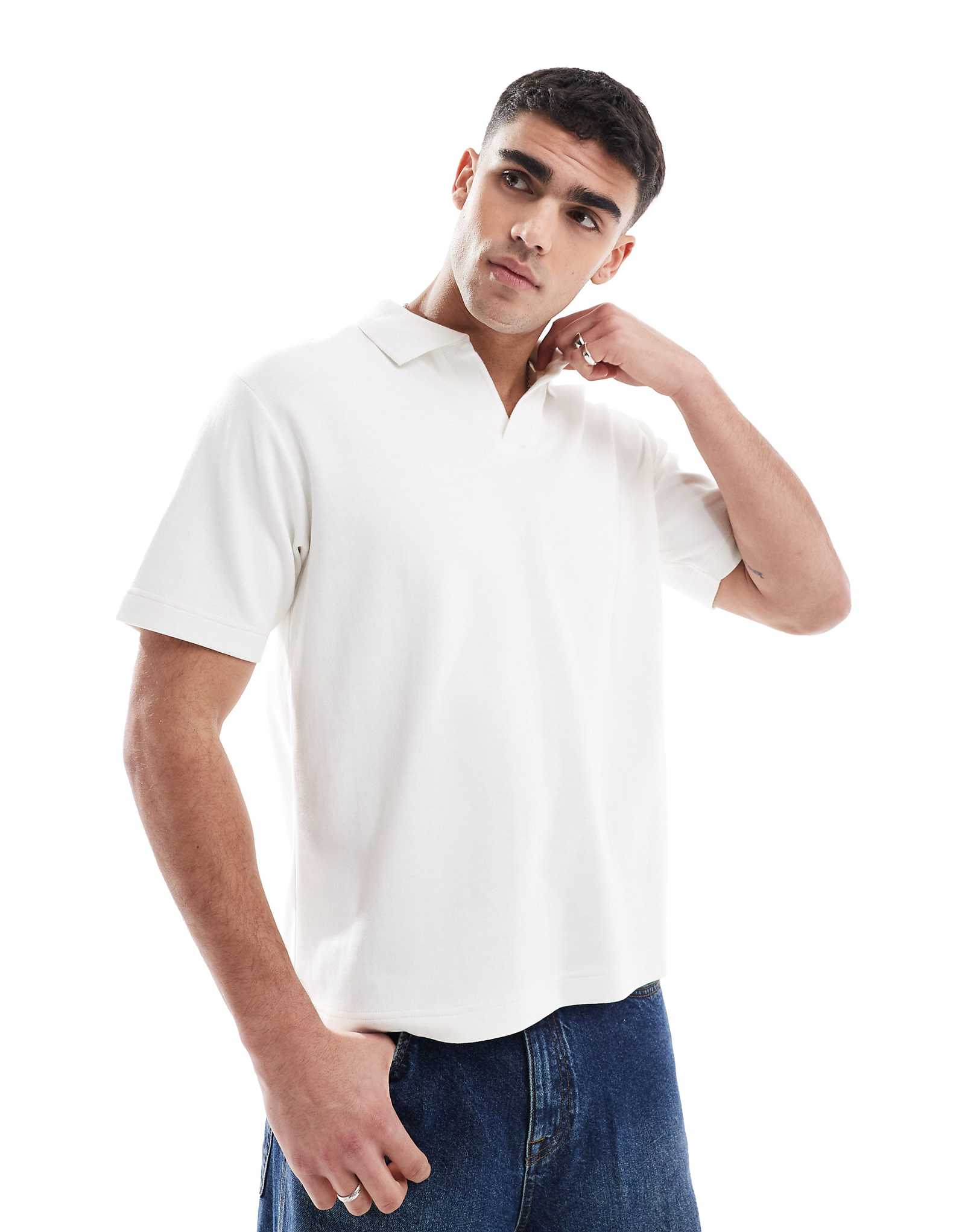 Рубашка-поло с воротником Pull-Bear camp белого цвета 5290₽