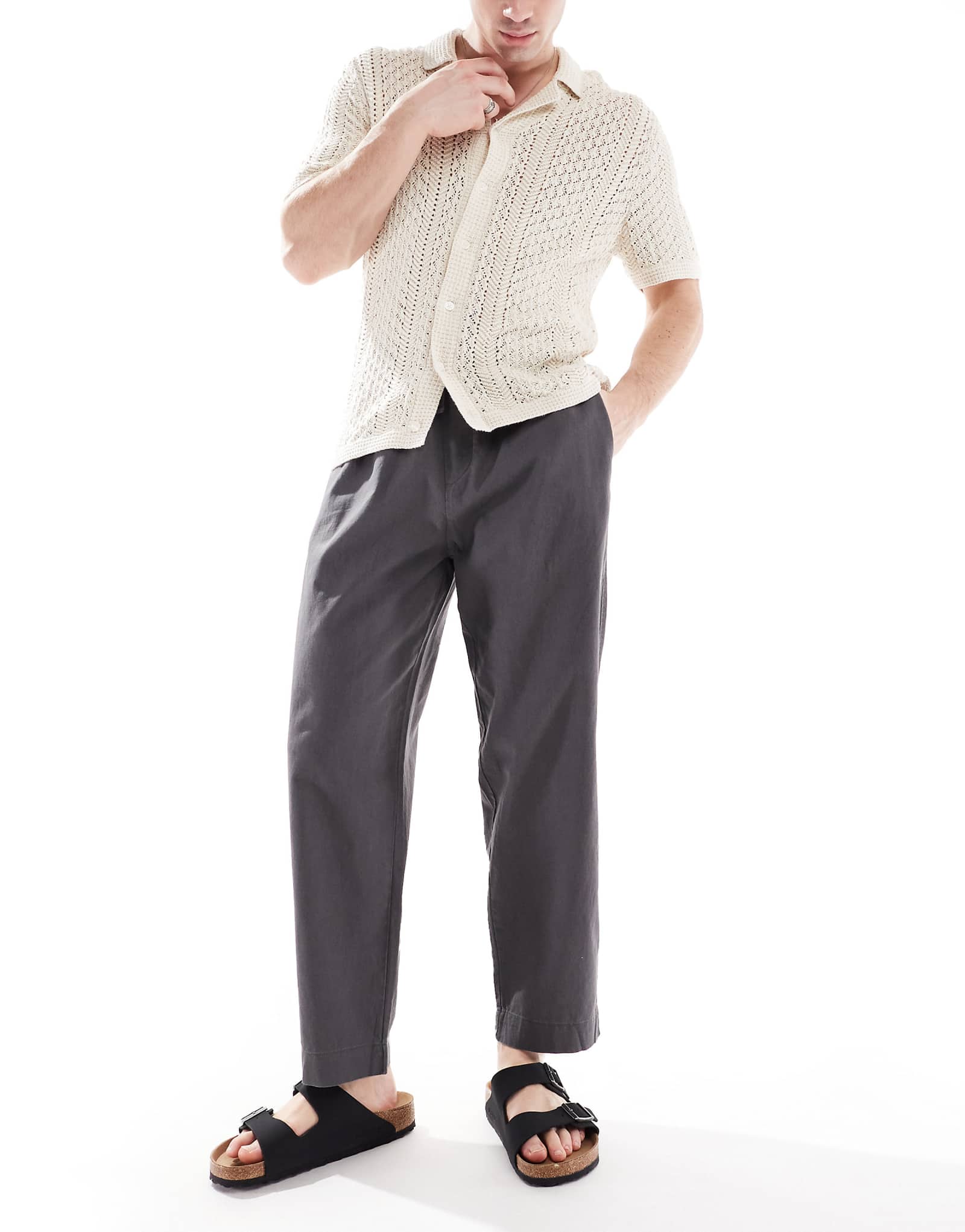 Брюки из льняной смеси Pull-Bear цвета древесного угля 8690₽