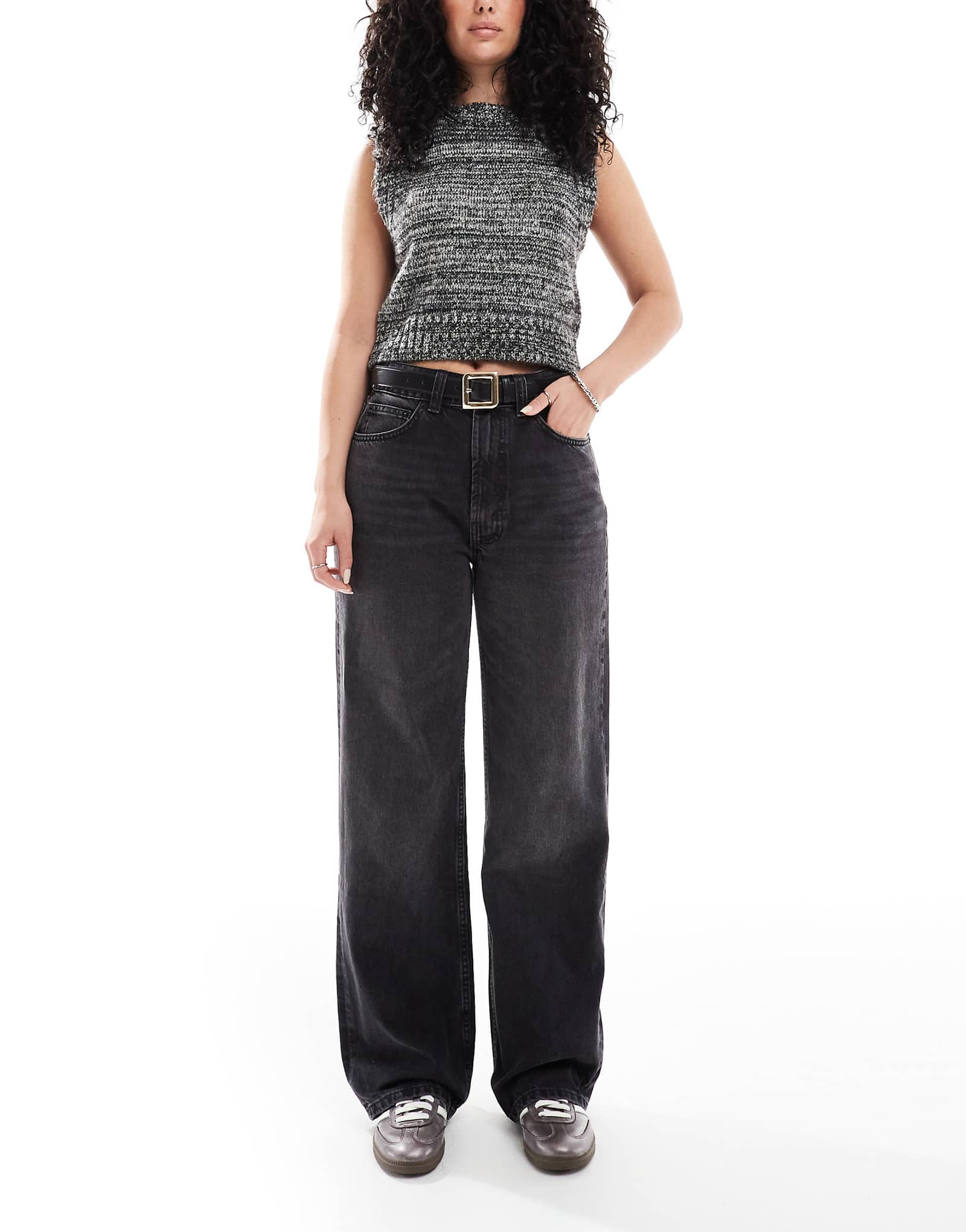 Застиранные черные джинсы для папы с широкими штанинами в форме песочных часов от ASOS DESIGN 8190₽