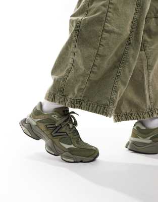 Женские кроссовки New Balance 9060 цвета хаки