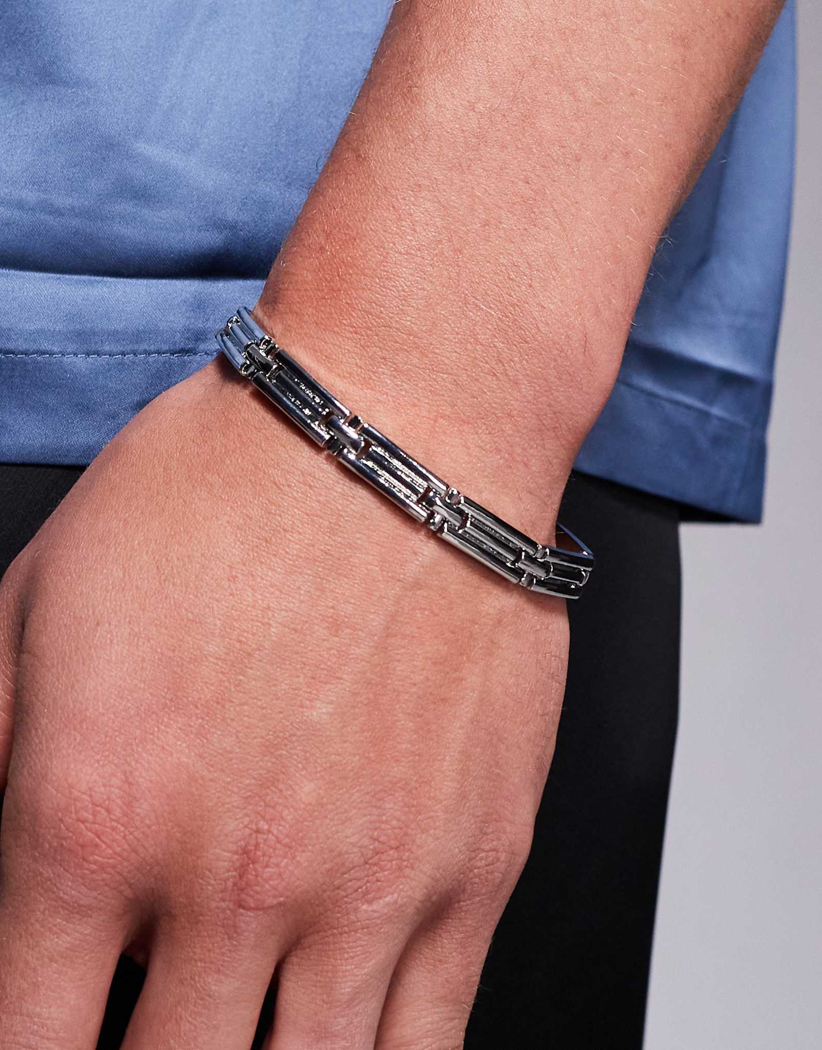 ДИЗАЙНЕРСКИЙ ремешок-браслет для часов ASOS с рельефными деталями серебристого оттенка 2290₽