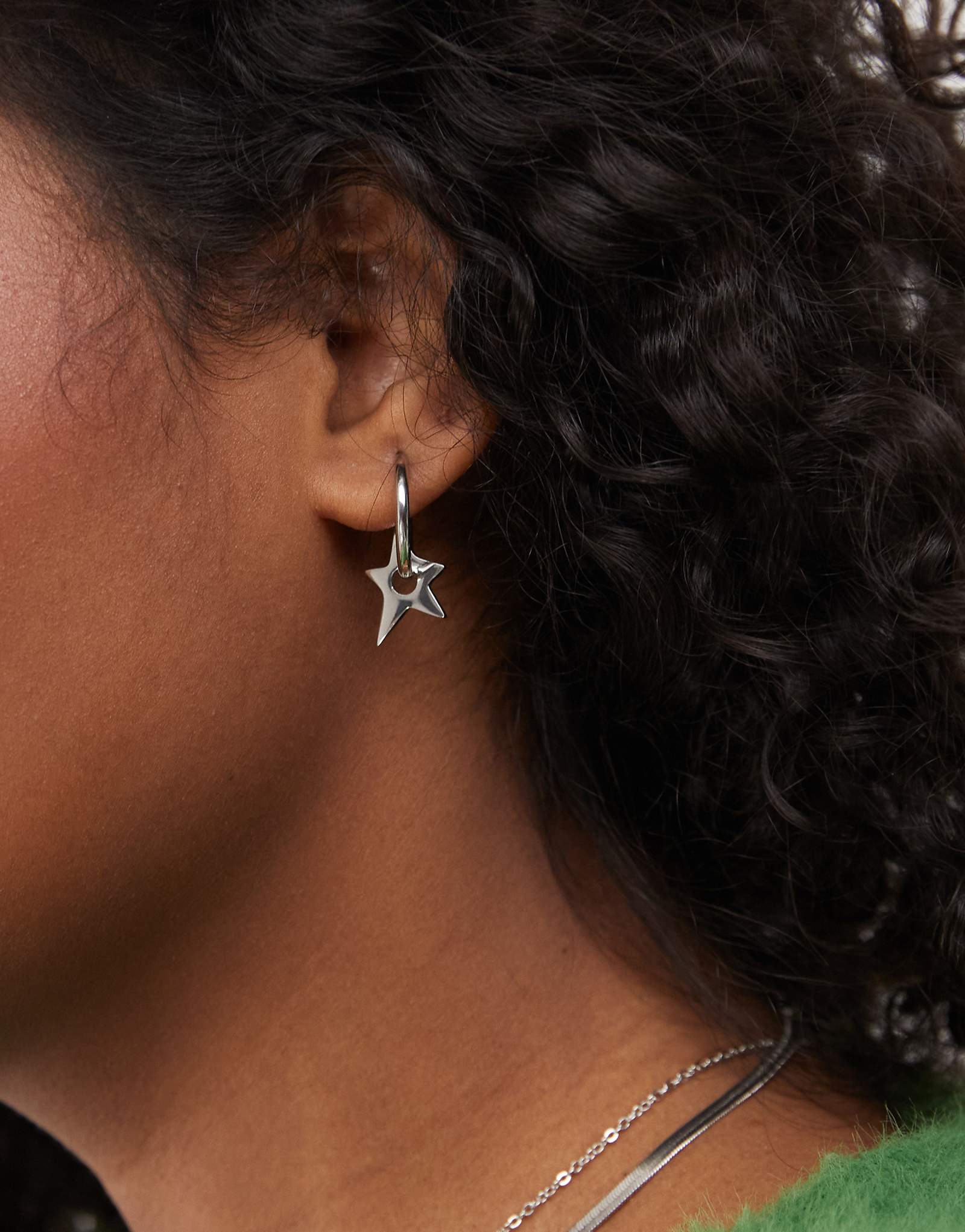 Серьги-кольца с подвесками из стерлингового серебра En Route star charm