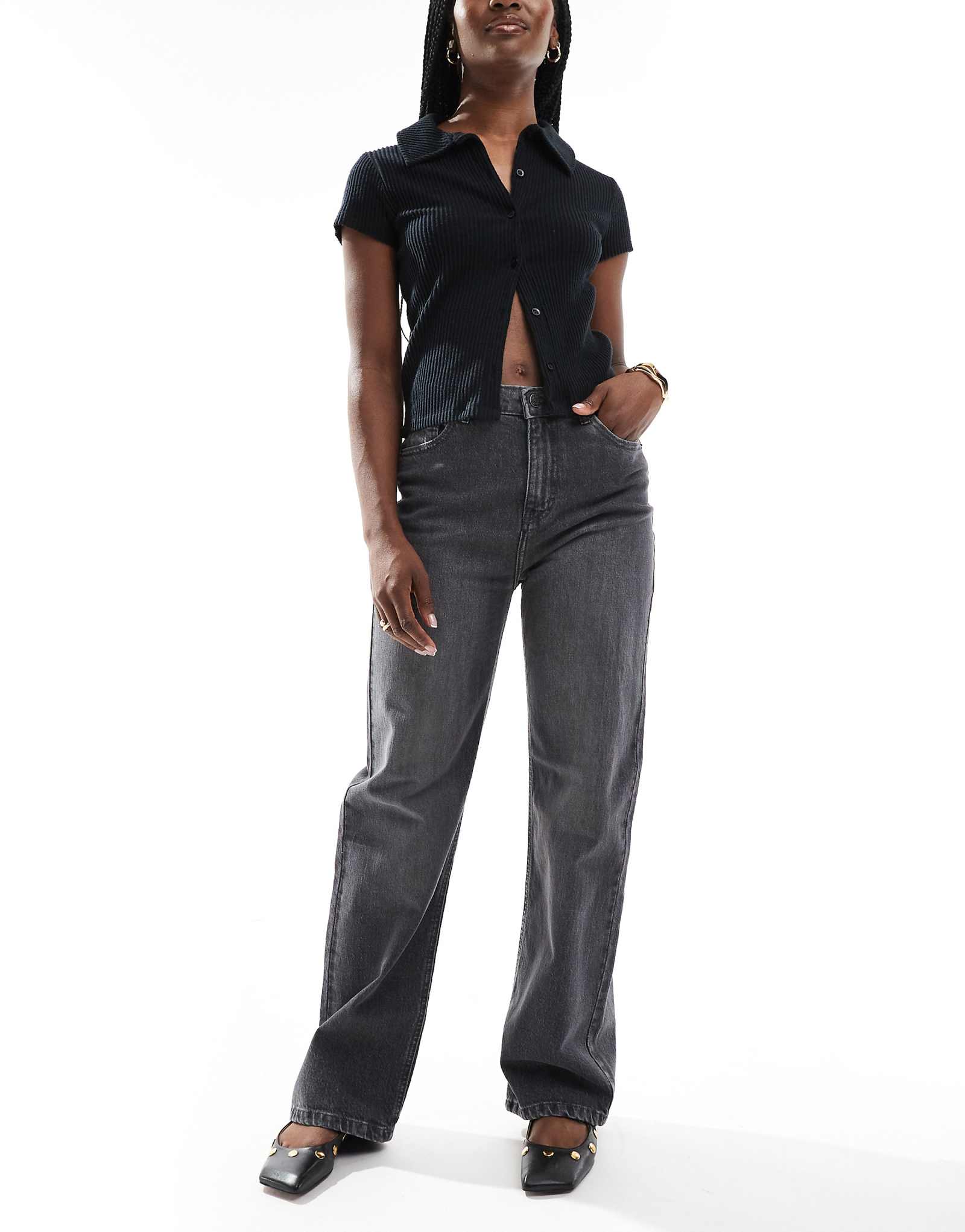 Джинсы с прямыми штанинами DTT Liv dad темно-серого цвета 4890₽