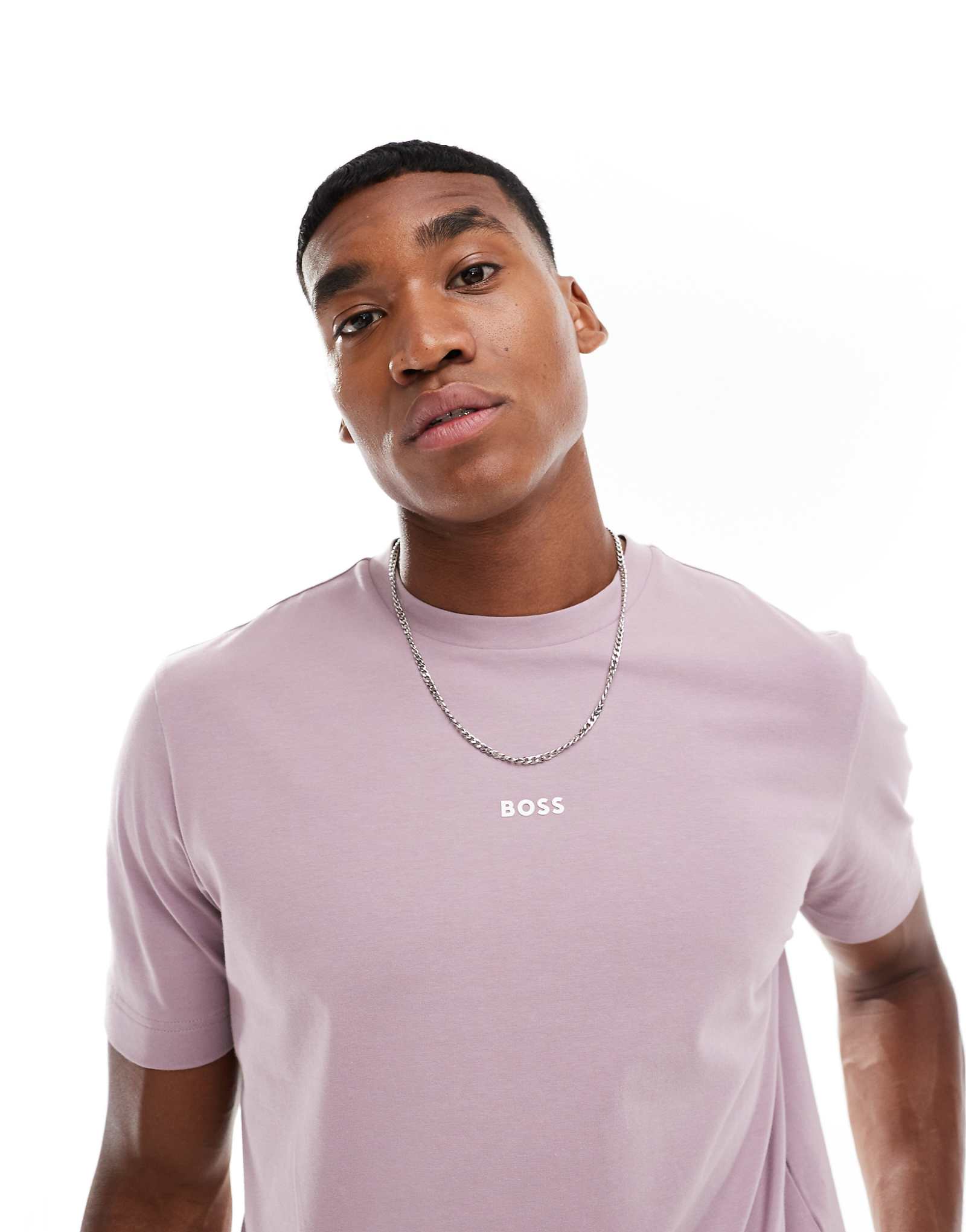 Футболка BOSS Orange tchup светло-фиолетового цвета 11090₽
