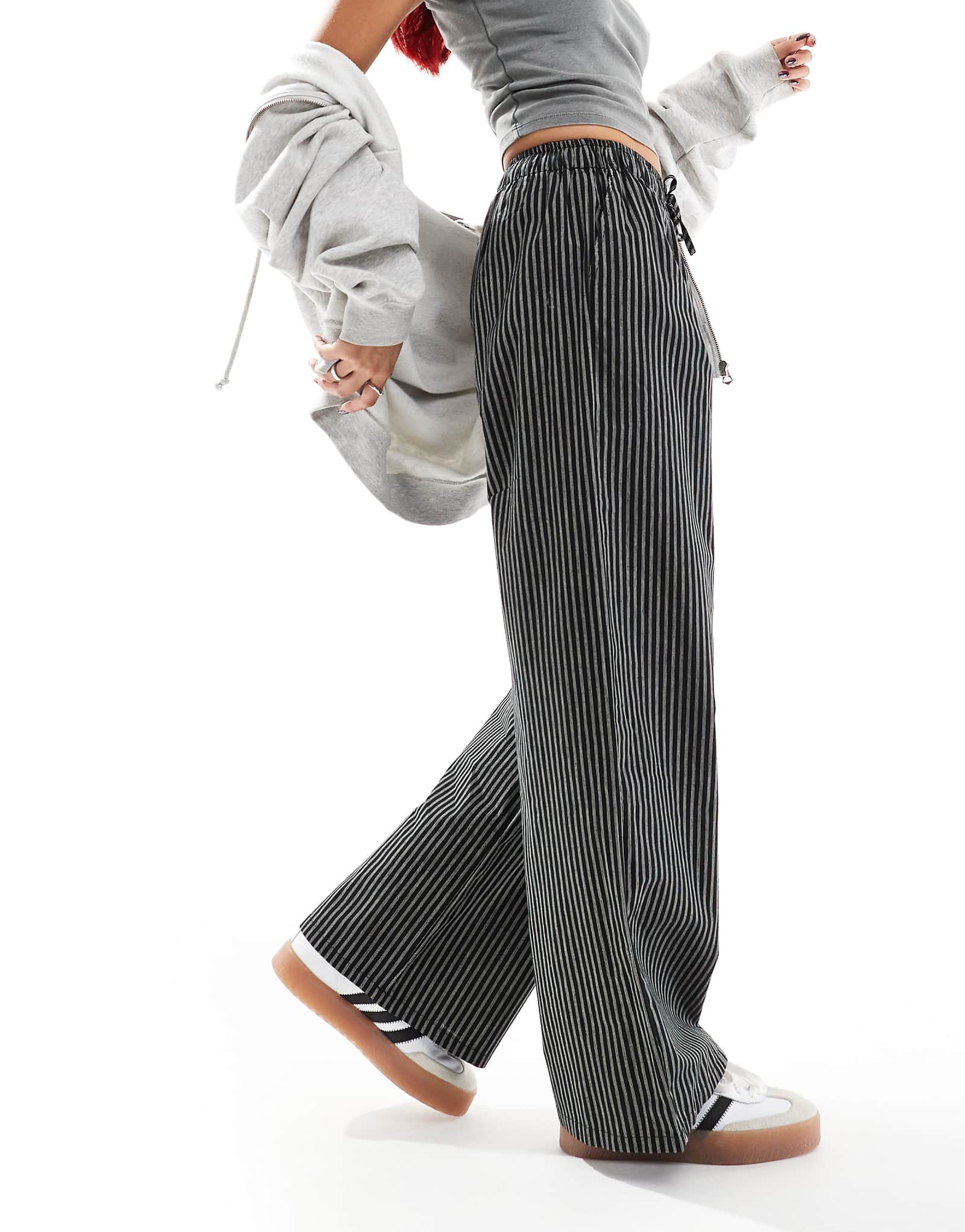 Широкие брюки Daisy Street в черно-белую полоску 8690₽