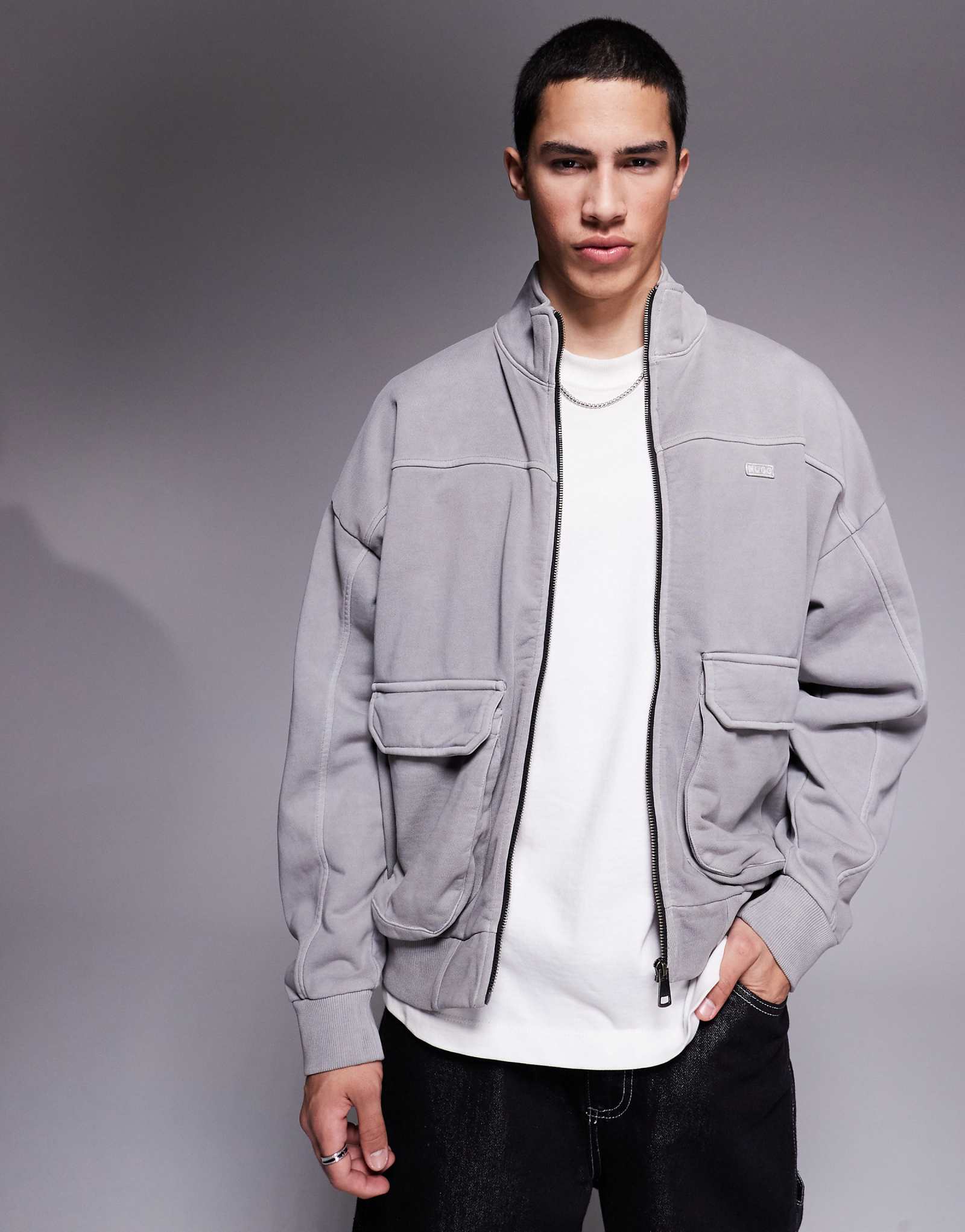 Толстовка свободного кроя на молнии HUGO BLUE Nombos черного цвета 16890₽