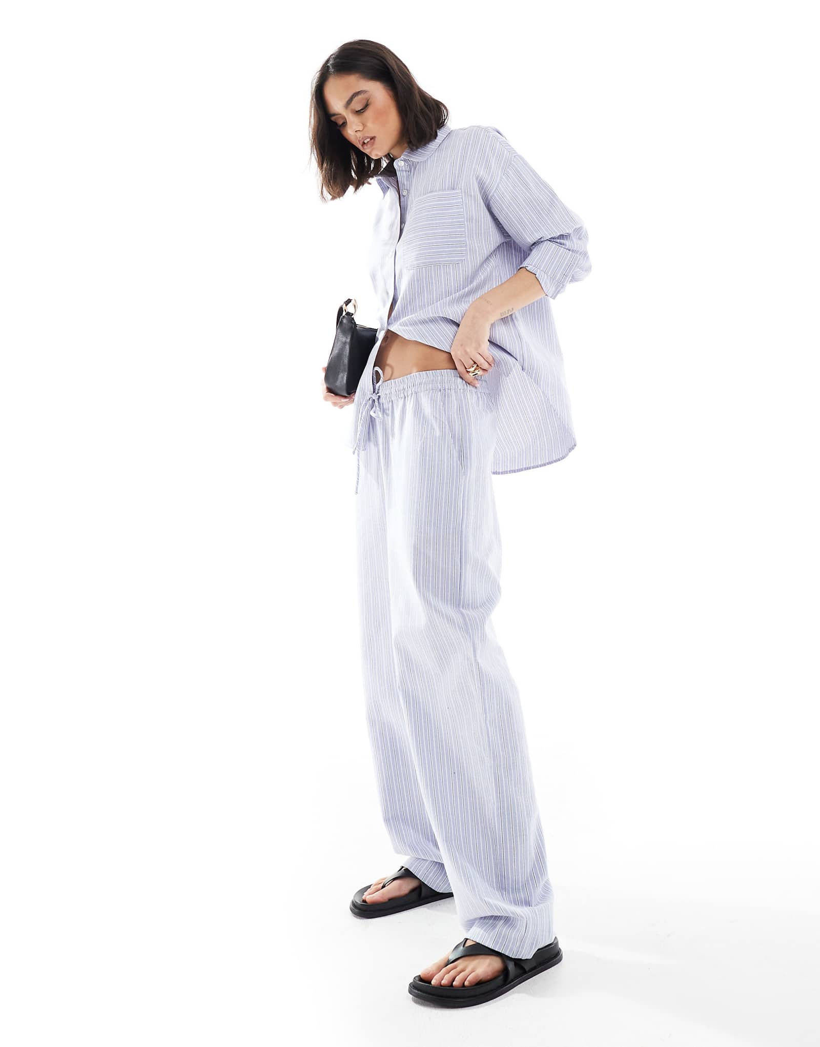 Брюки Brave Soul в бело-голубую полоску - часть комплекта 5090₽