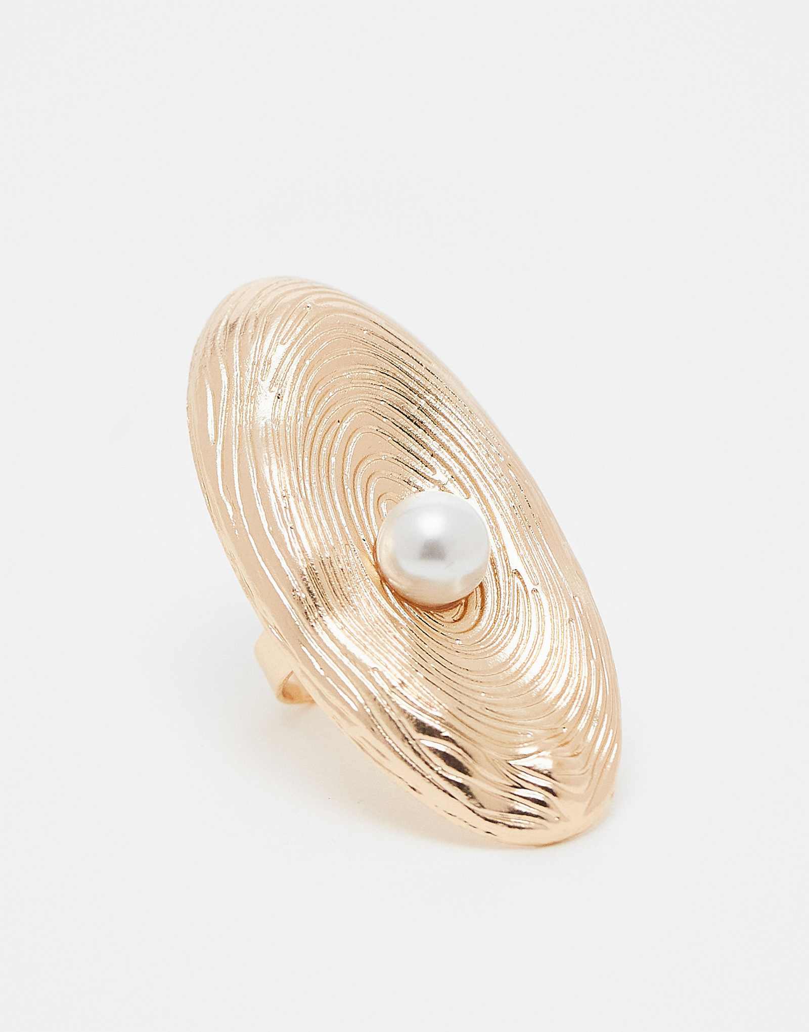 Овальное кольцо Kaiia с жемчужной отделкой из золота 2290₽