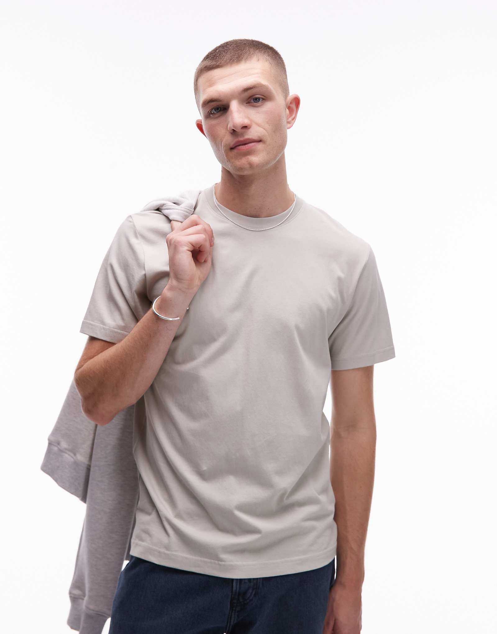 Футболка ARKET jersey белоснежного цвета 4390₽