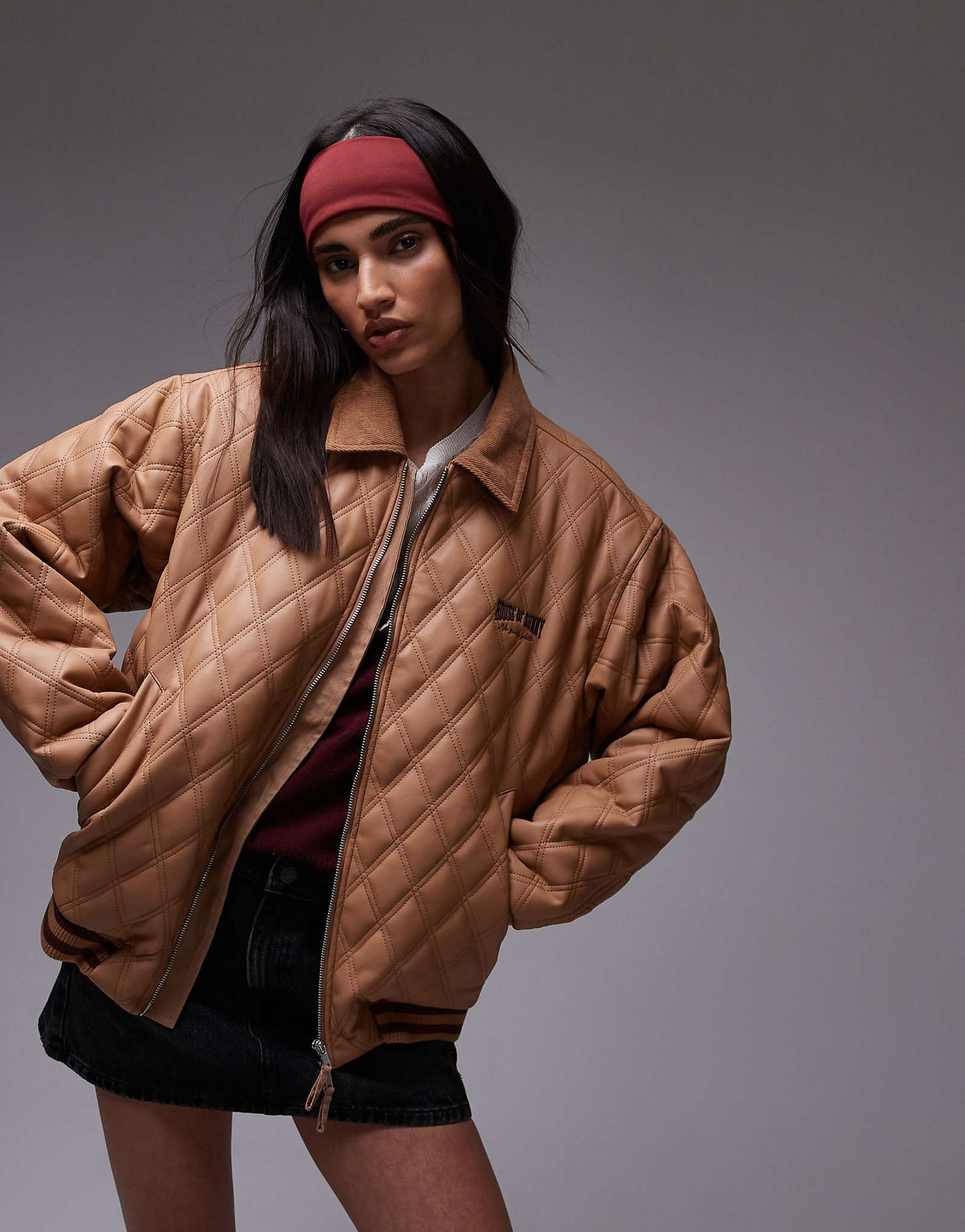 Стеганая куртка-бомбер House of Sunny коричневого цвета