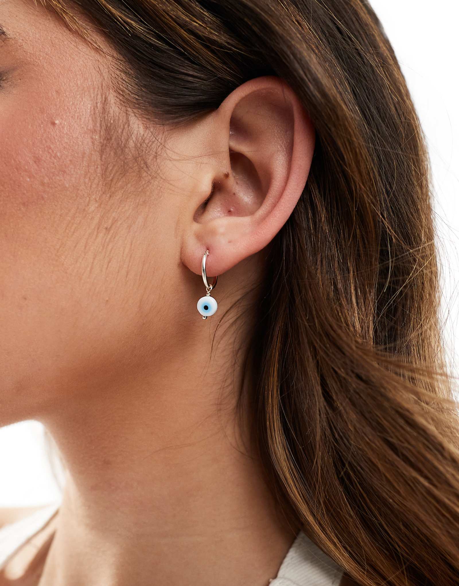 Серьги-кольца Kingsley Ryan с подвеской в виде глаз из чистого серебра 3190₽