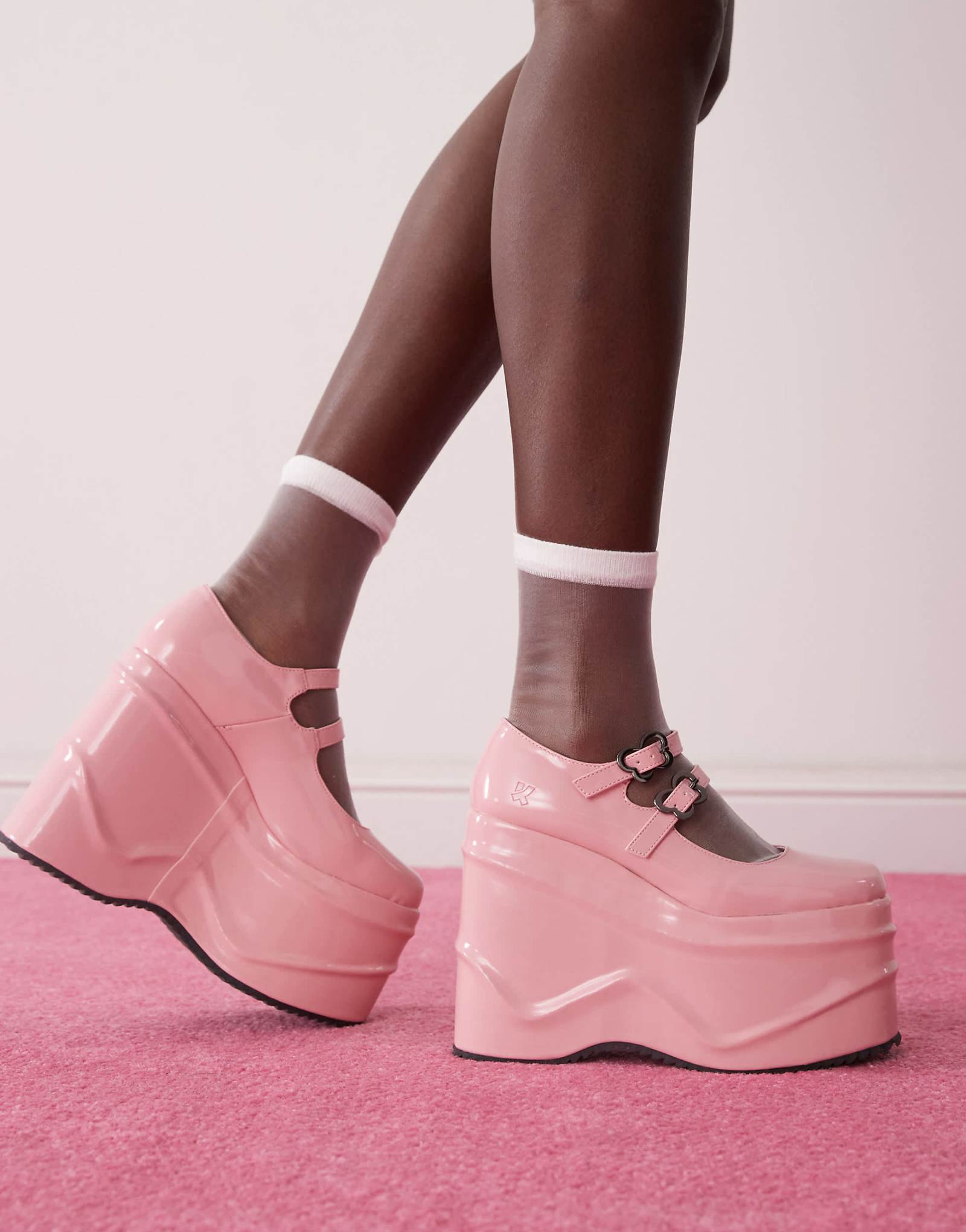 Мега-платформа Koi Good Fairy Princess Мэри Джейн - розовая