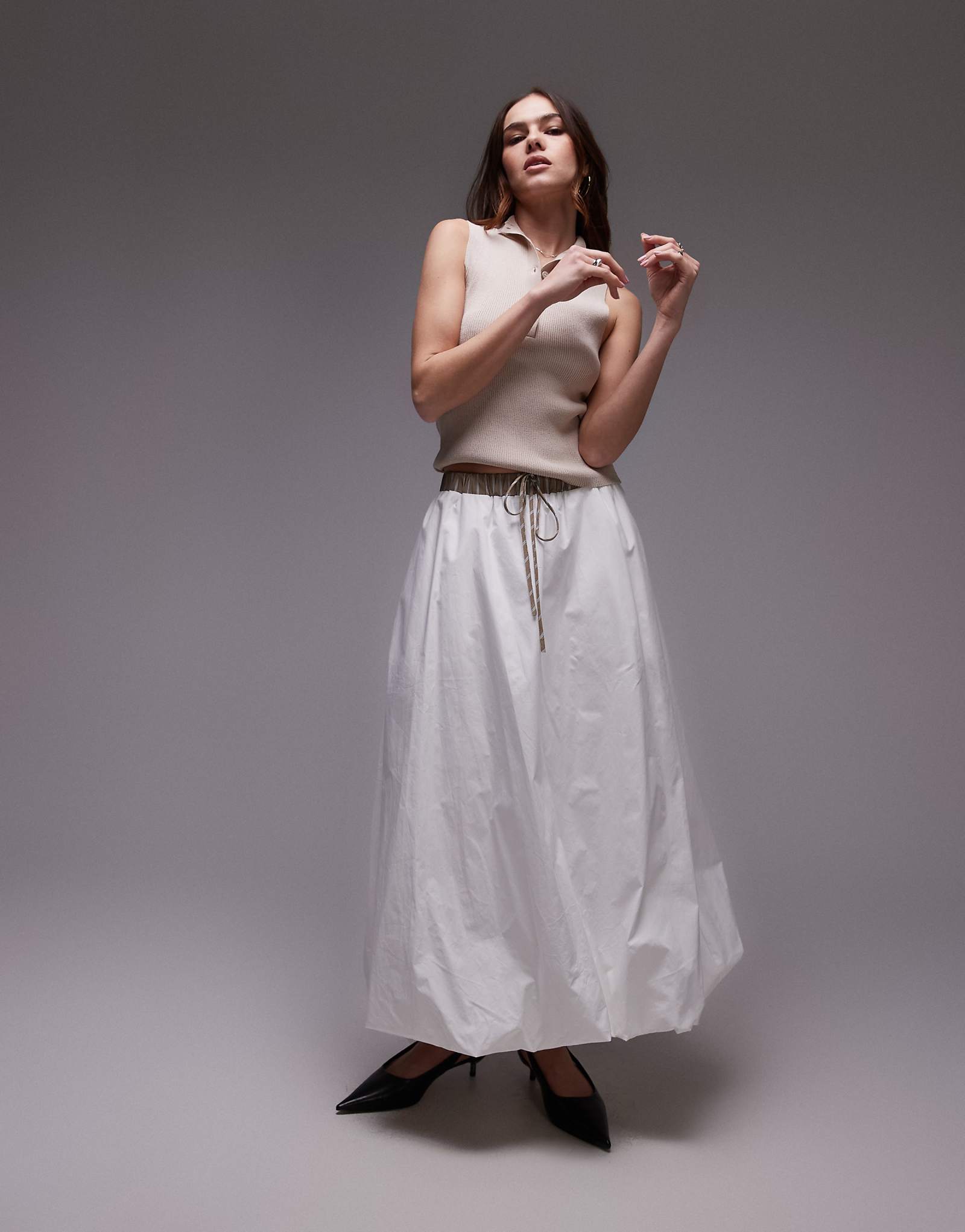 Юбка-миди-пуф Nia Victoria с контрастным поясом белого и темно-серого цветов