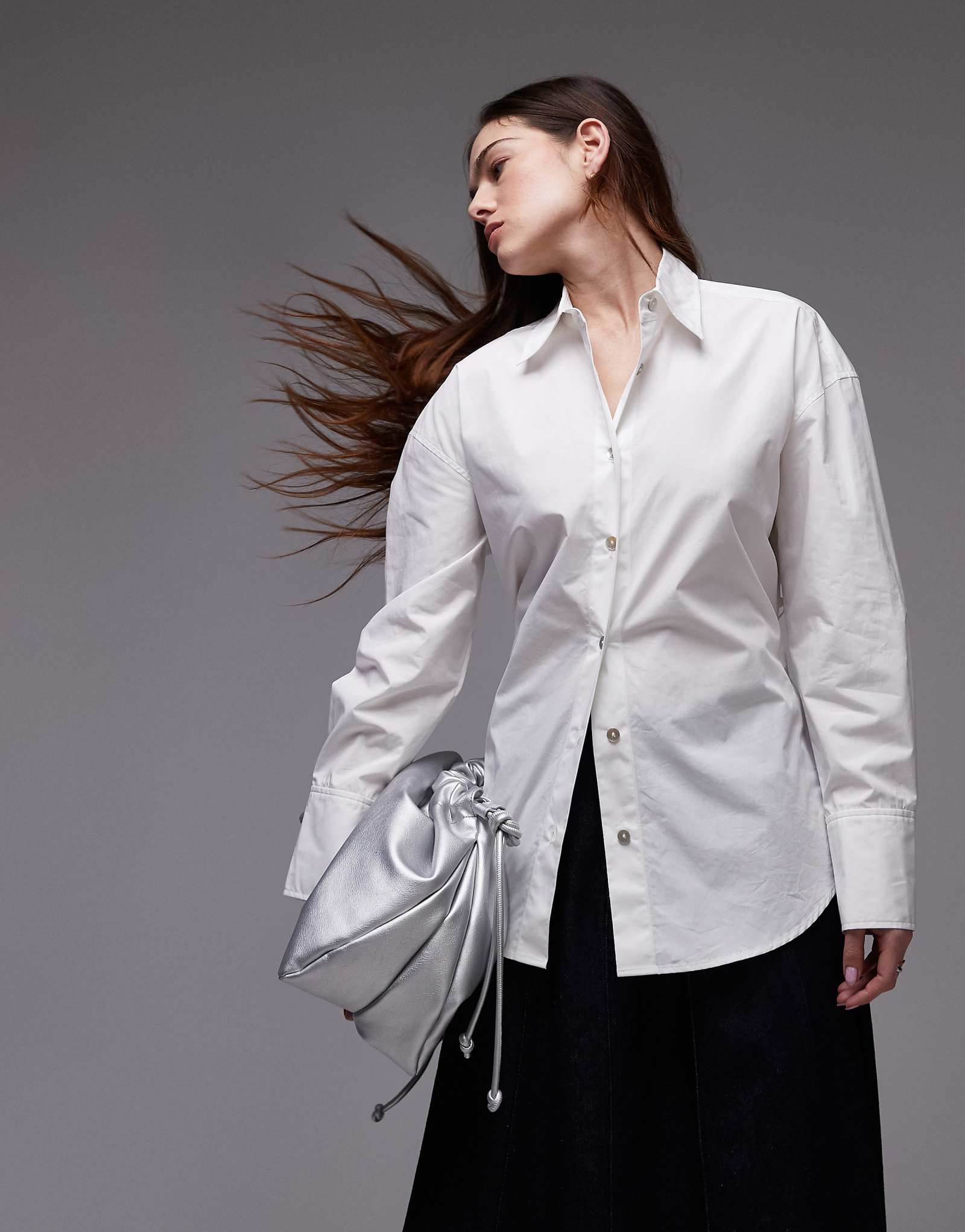 Белая рубашка от Nia jules, сшитая на заказ