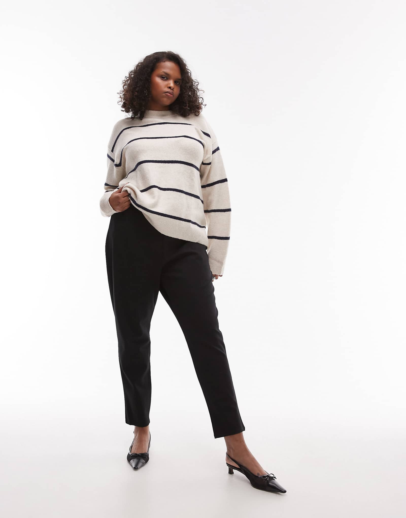 Облегающие леггинсы Mango Curve черного цвета 4490₽