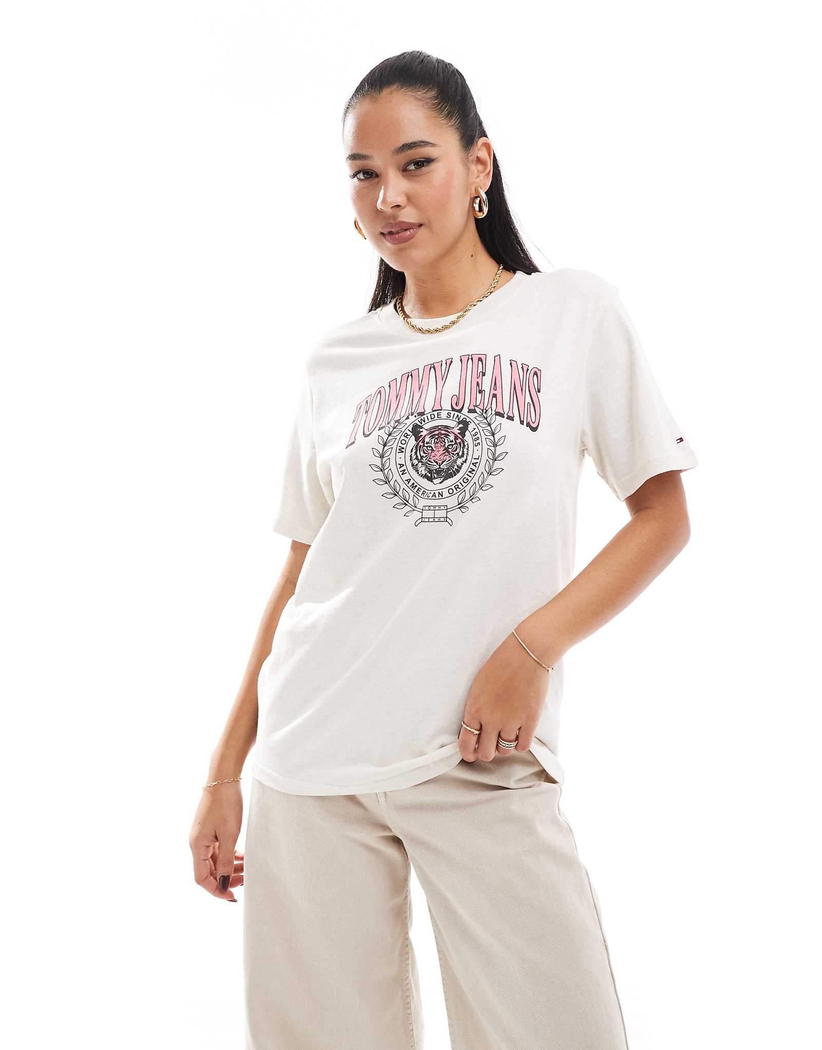 Футболка Tomme Jeans tiger varsity oversize овсяного цвета 8890₽