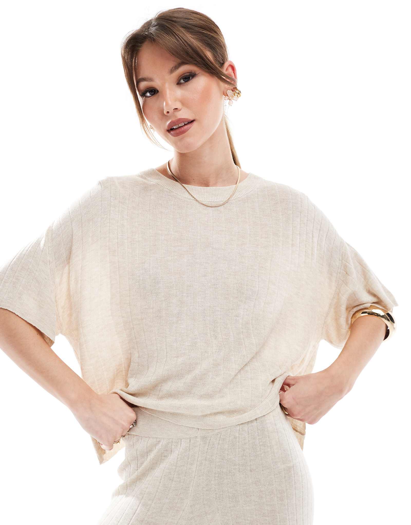 ТОЛЬКО легкий трикотажный топ свободного кроя из камня - часть комплекта 7390₽