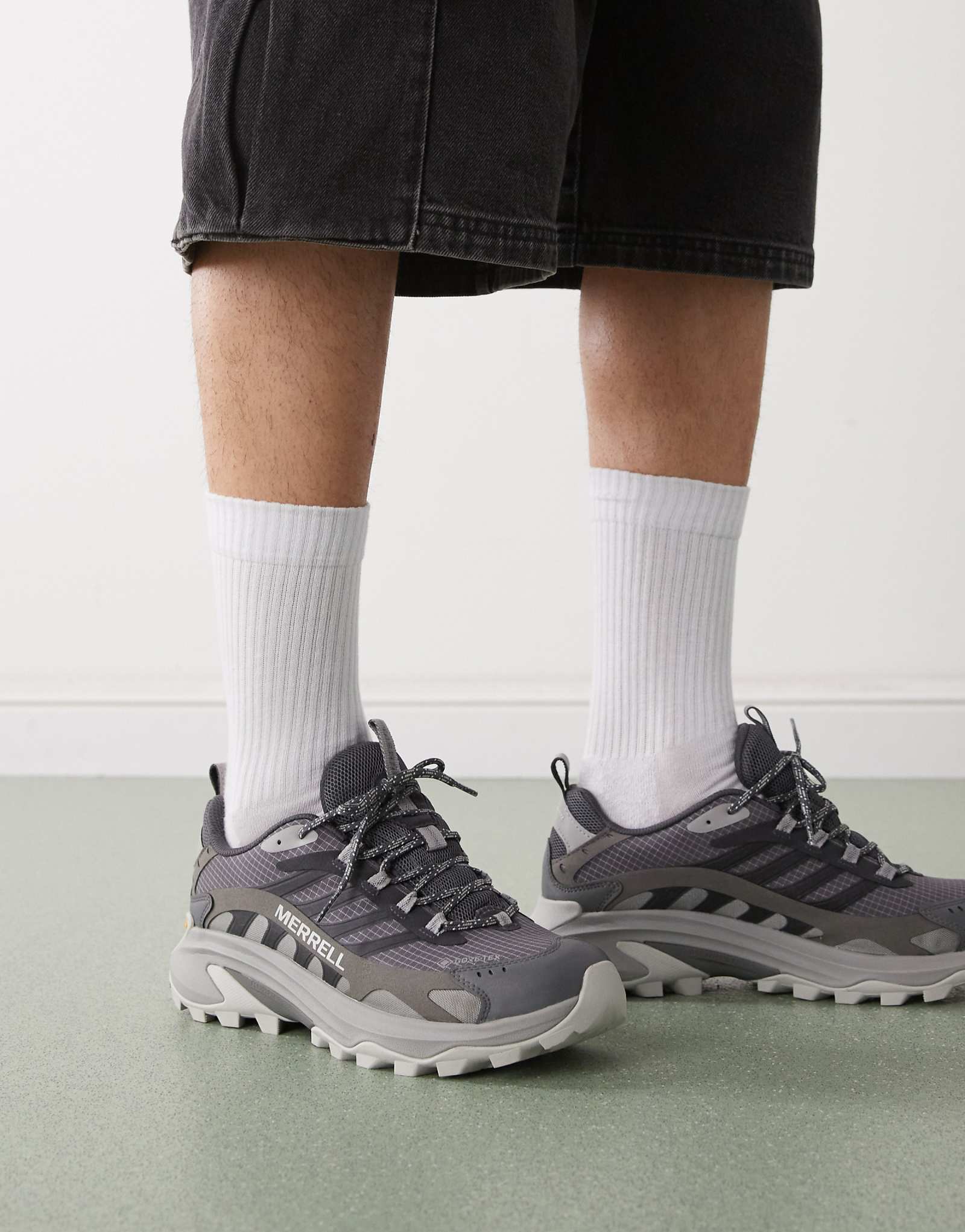 Merrell Moab Speed 2 GTX серого цвета 49490₽