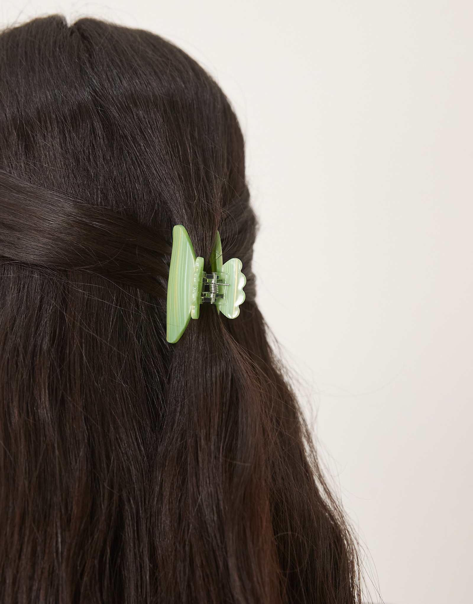 Мини-прическа Суи Авы Флэш в зеленом цвете 1790₽