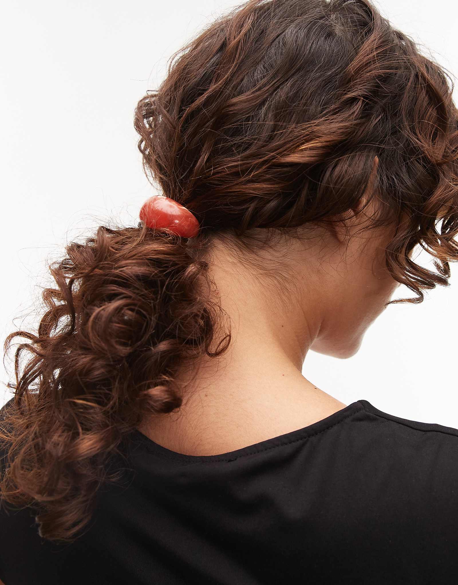 Манжета для волос Topshop Holly из красной смолы 2190₽