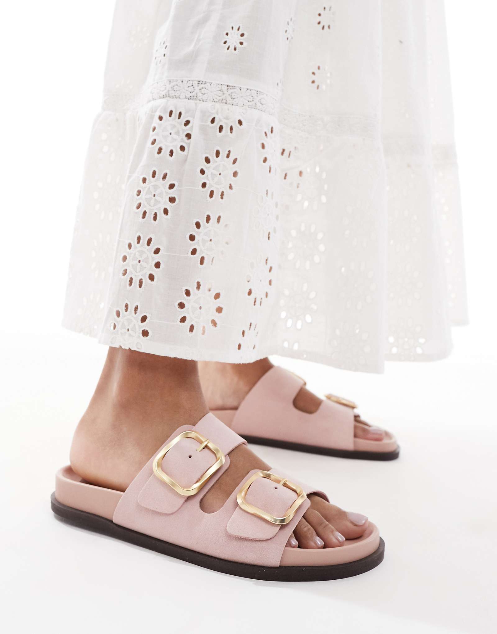 Сандалии schuh Tylee с двойной пряжкой из розовой замши 13290₽